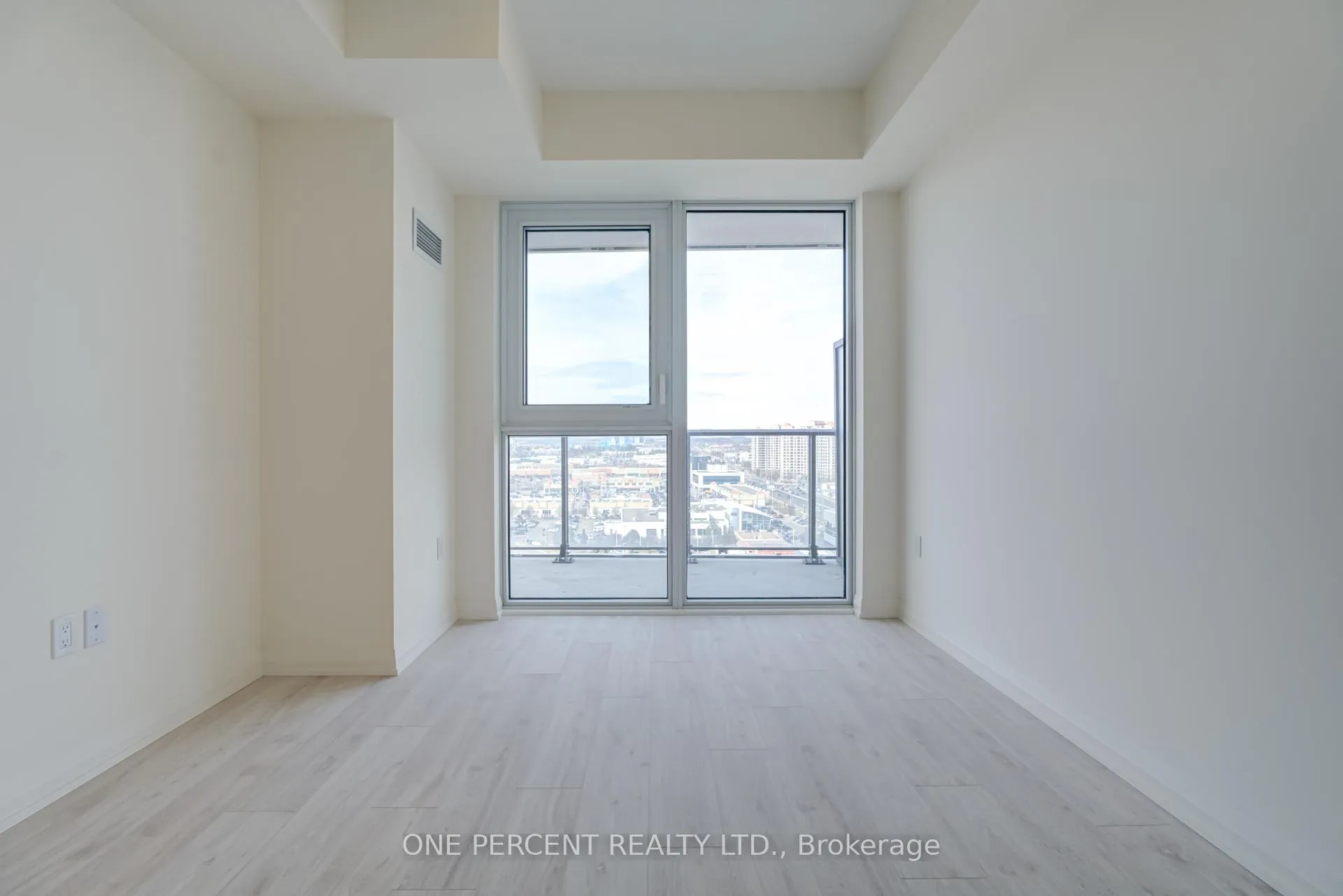 Photo 16 of Unit 1121, 9000 Jane Street, Vaughan, Concord — HOMEH