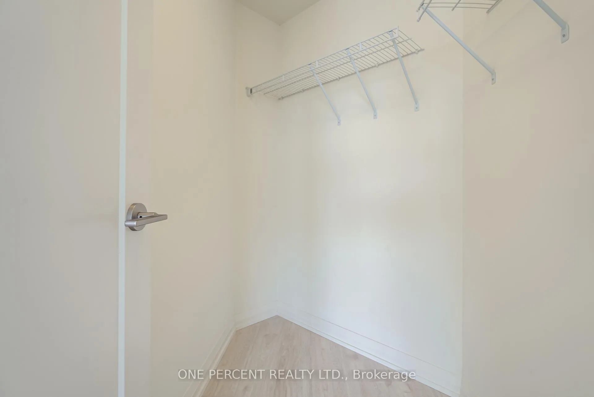 Photo 17 of Unit 1121, 9000 Jane Street, Vaughan, Concord — HOMEH