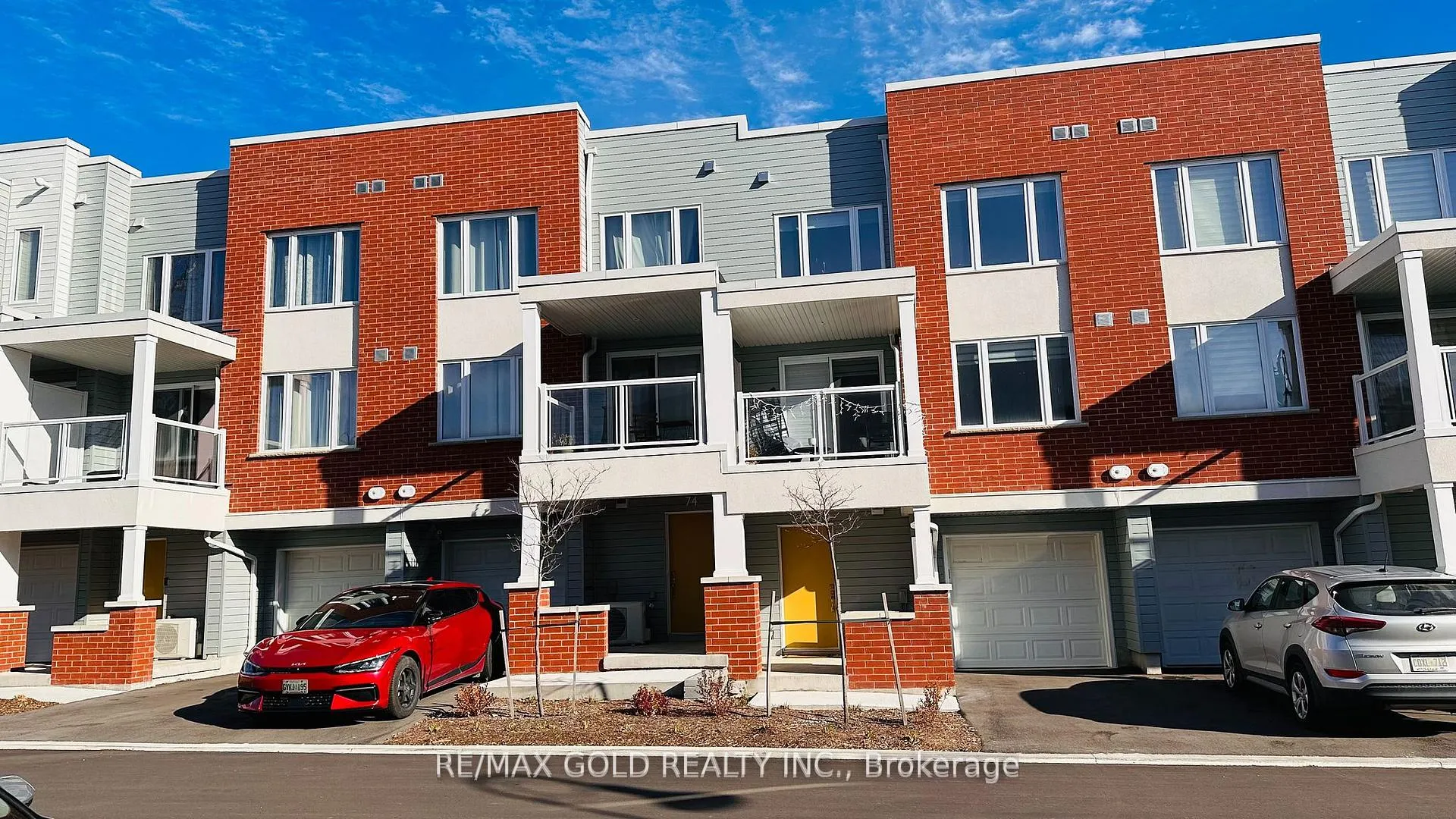 Photo 1 of 76 Progress Crescent, Kitchener — HOMEH