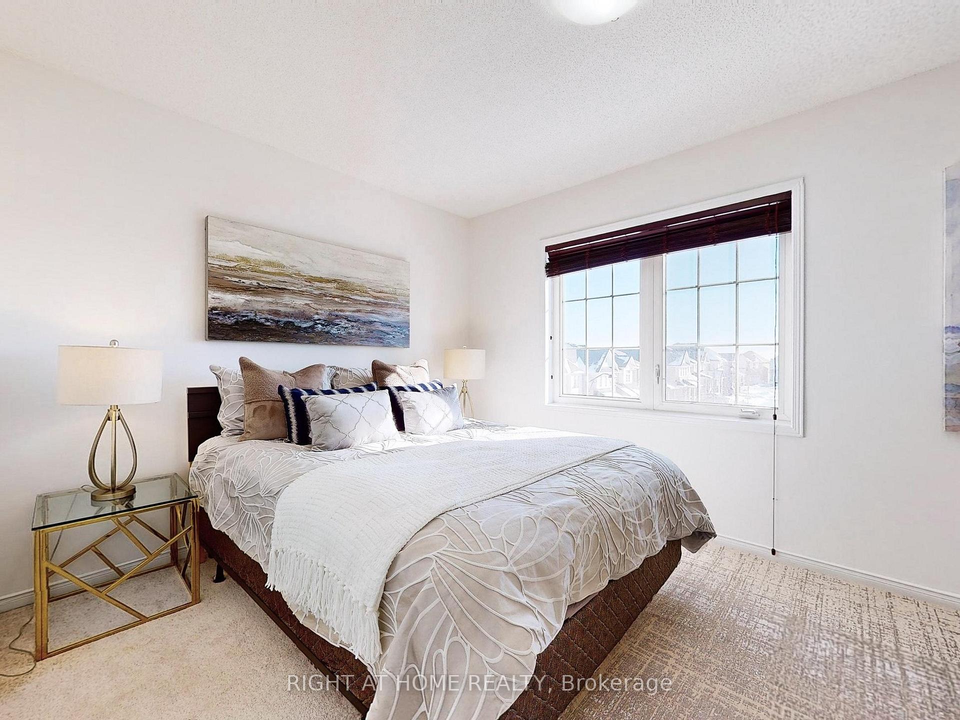 Photo 20 of 22 Barnham Street, Ajax, Central East — HOMEH