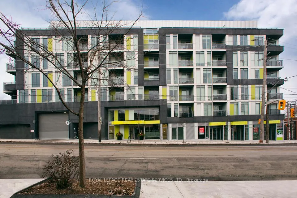 Front of Unit 503, 763 Woodbine Avenue