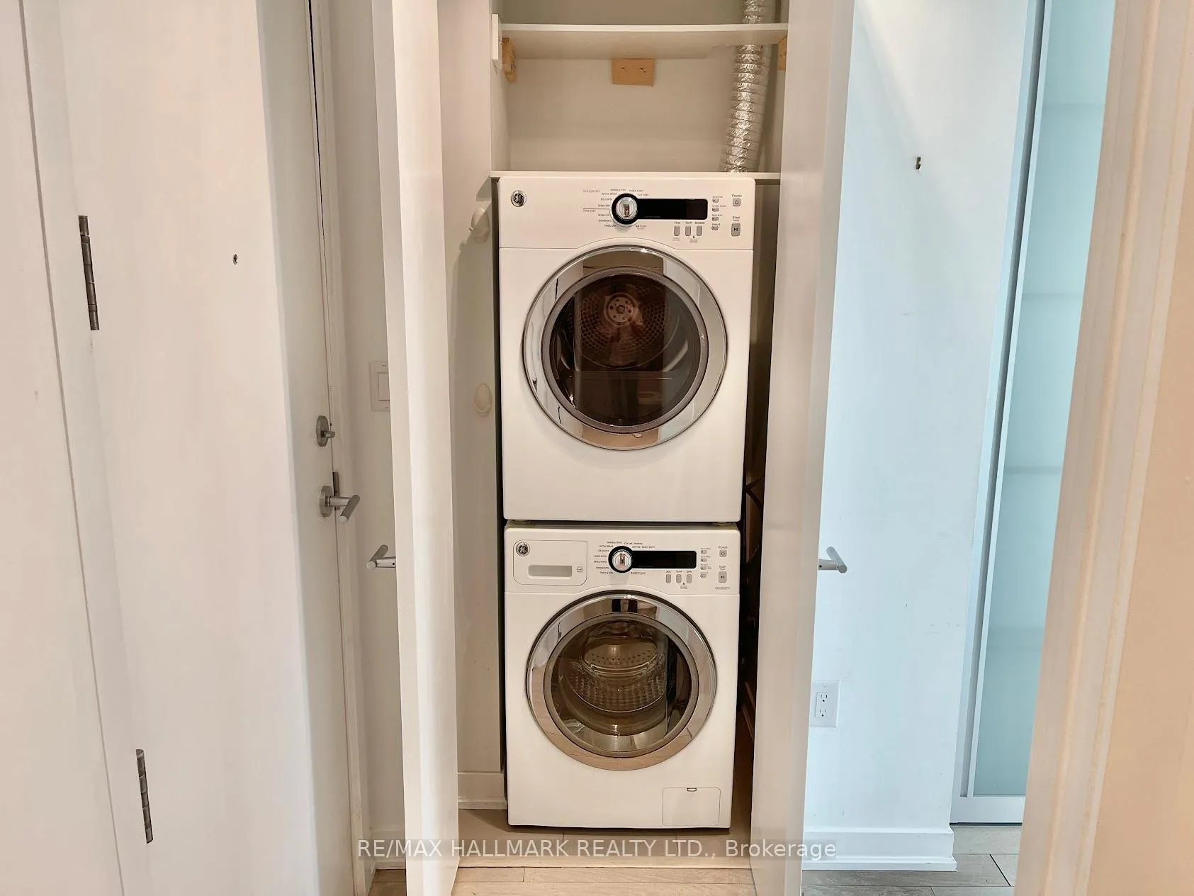 Photo 12 of Unit 512, 88 Colgate Avenue, Toronto, South Riverdale — HOMEH