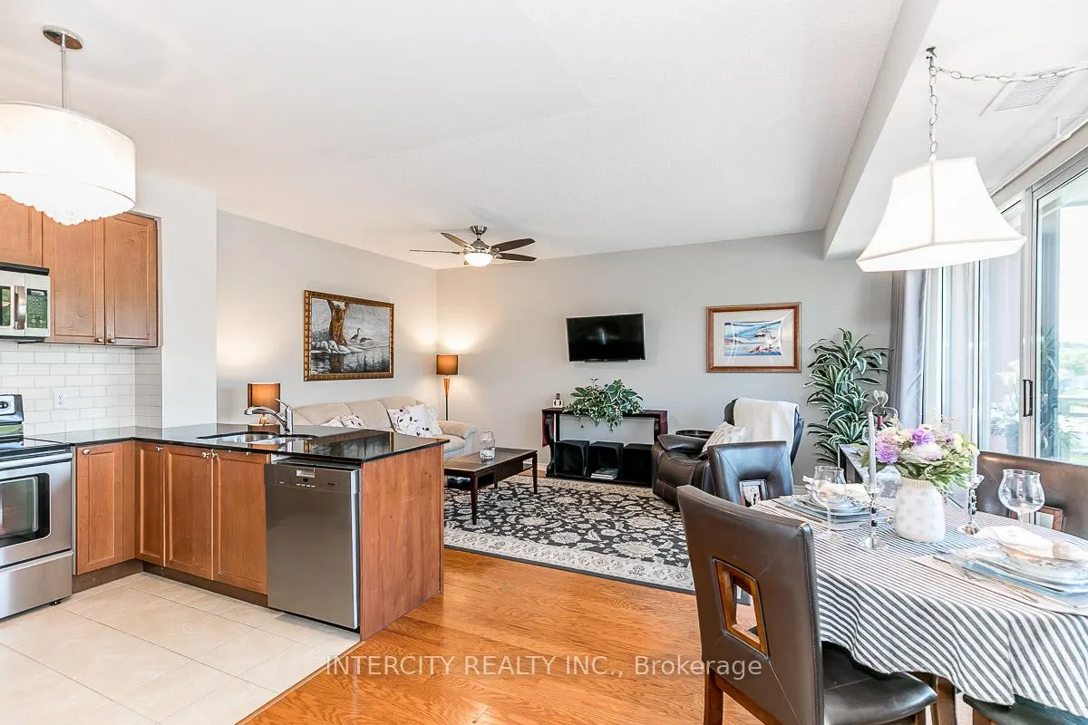 Photo 5 of Unit 407, 699 Aberdeen Boulevard W, Midland — HOMEH