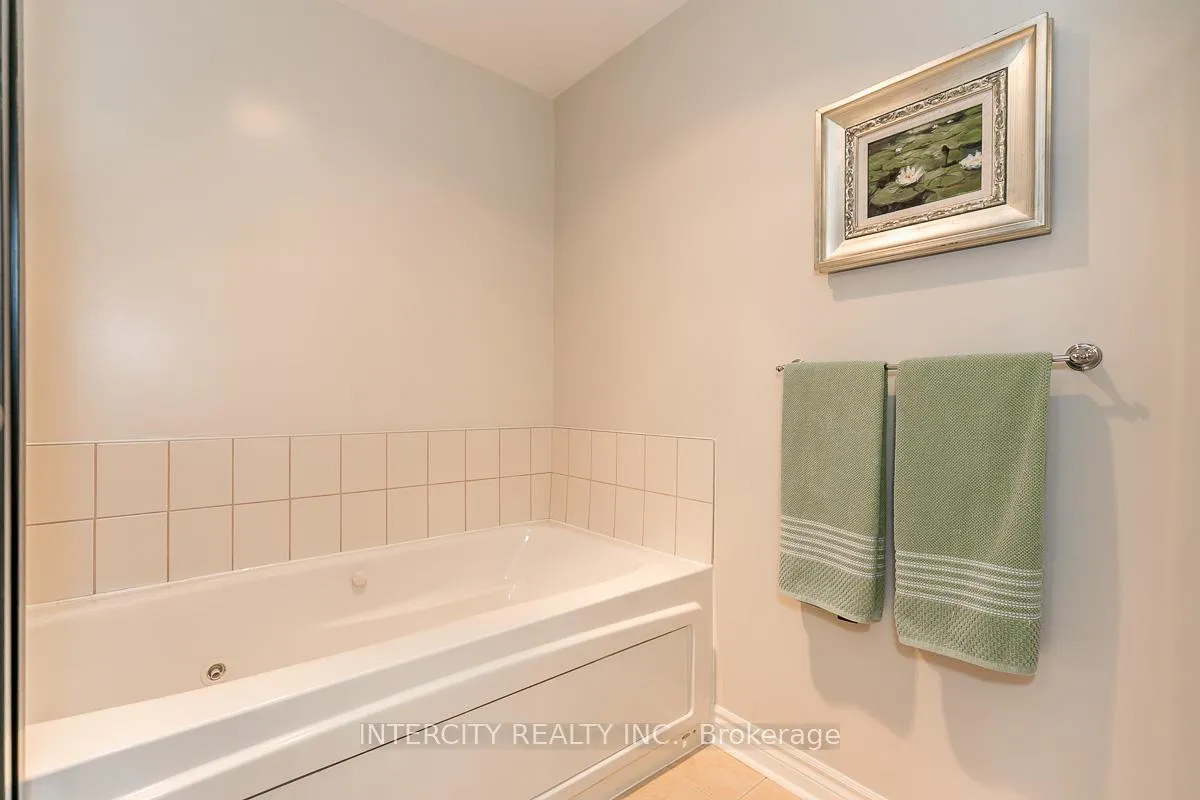 Photo 13 of Unit 407, 699 Aberdeen Boulevard W, Midland — HOMEH