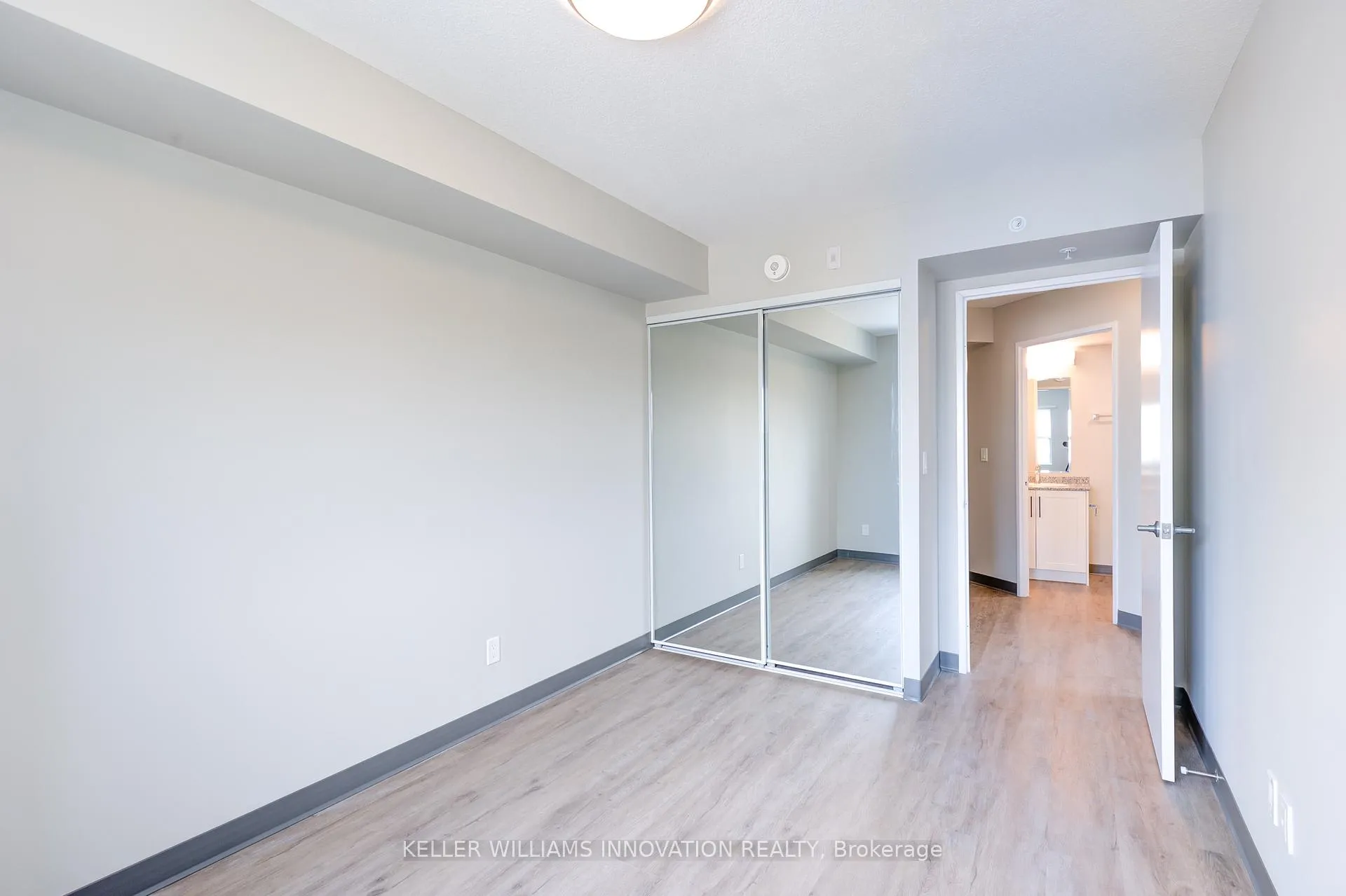 Photo 12 of Unit 712, 595 Strasburg Road, Waterloo — HOMEH