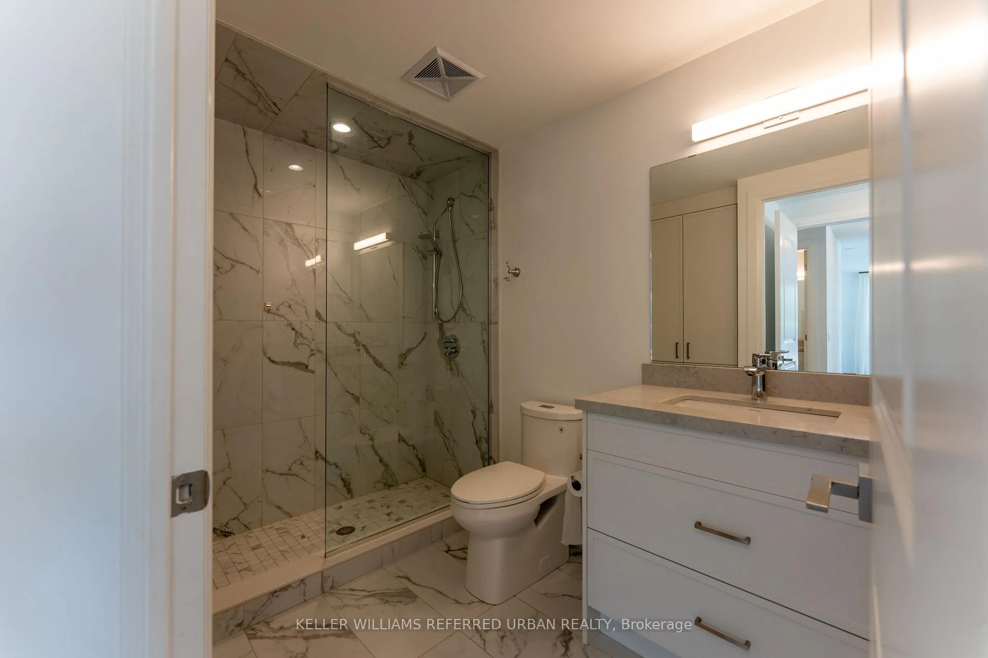 Photo 12 of Unit 309, 1700 Avenue Road, Toronto, Bedford Park-Nortown — HOMEH
