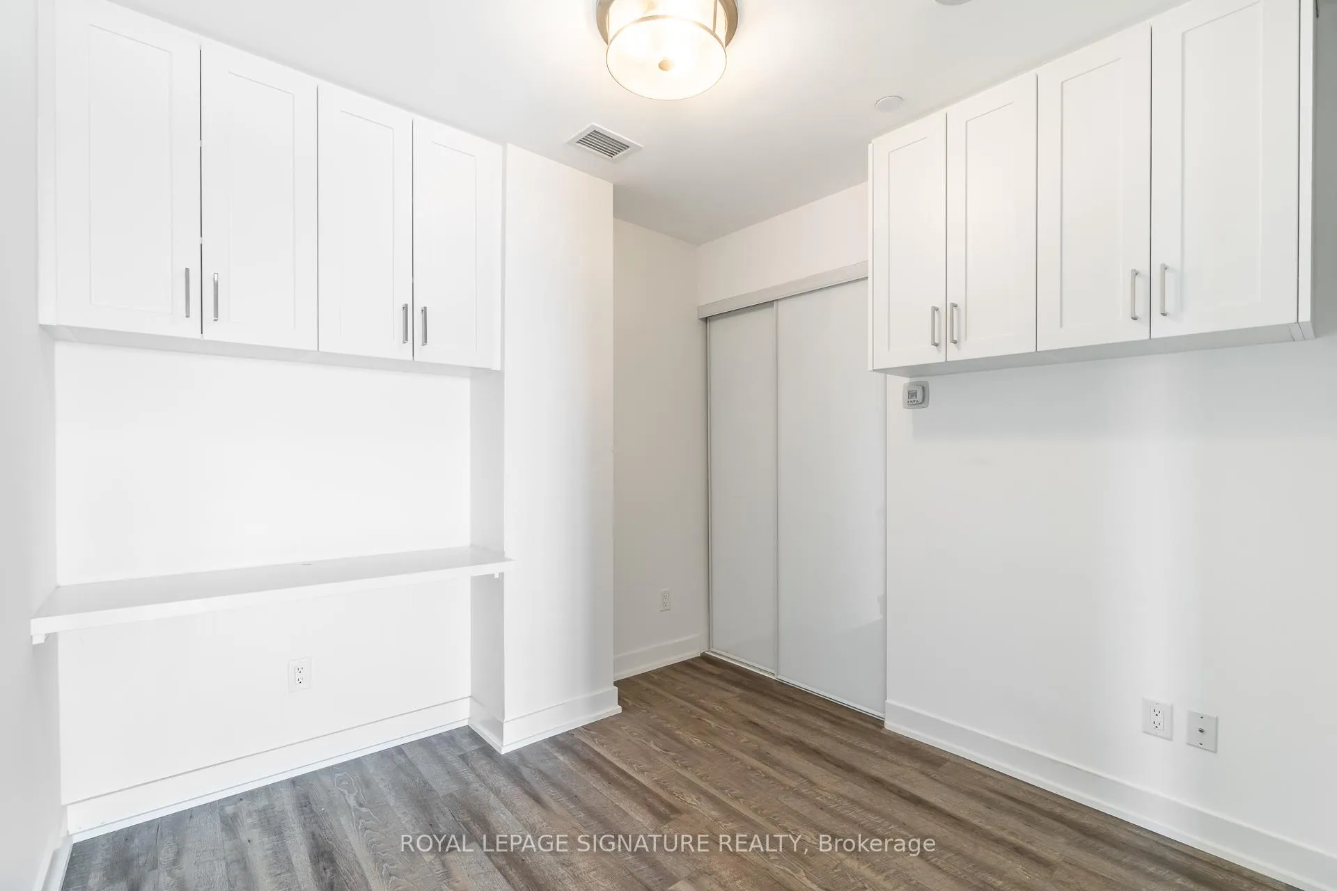 Photo 8 of Unit 715, 15 Baseball Place, Toronto, South Riverdale — HOMEH
