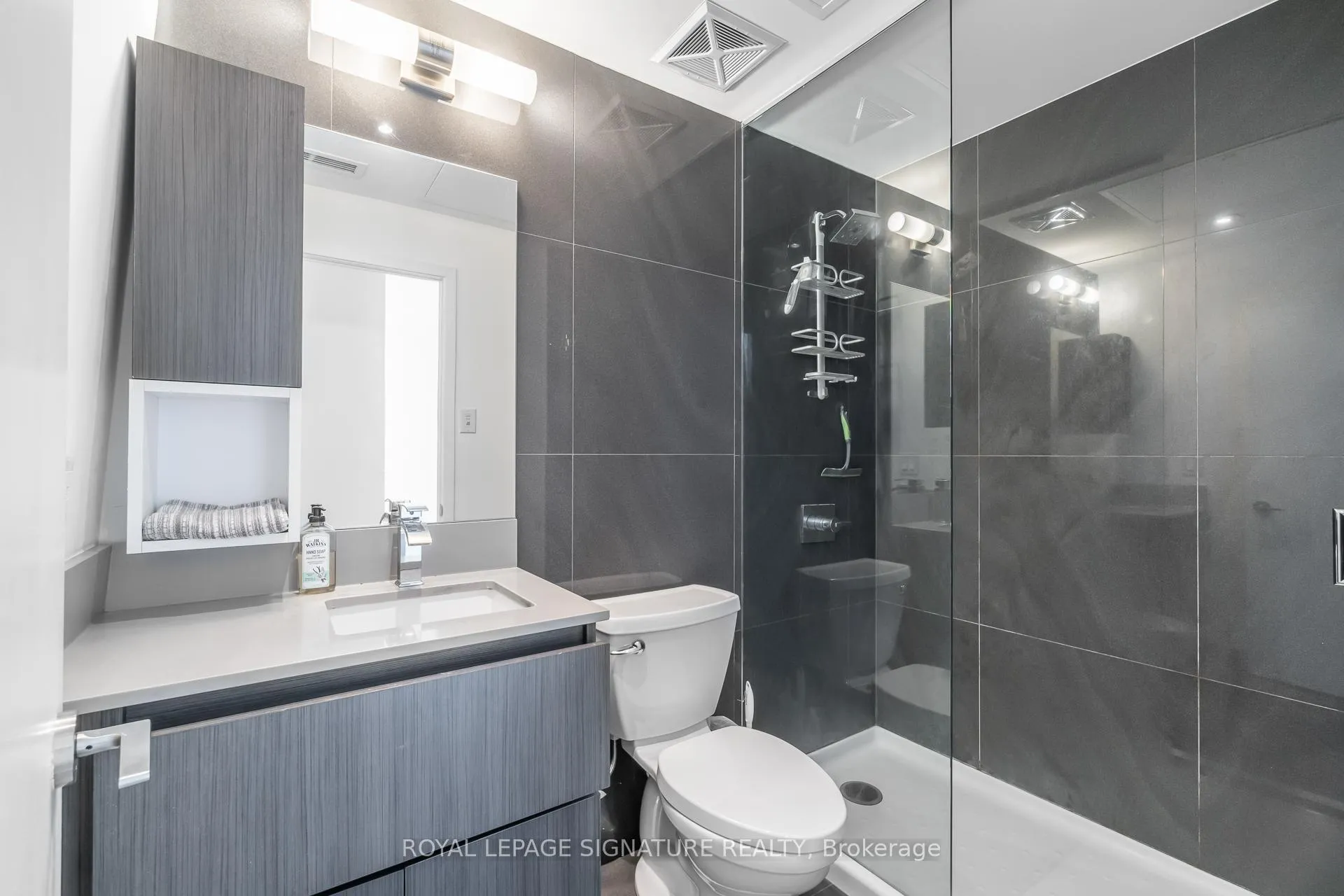 Photo 11 of Unit 715, 15 Baseball Place, Toronto, South Riverdale — HOMEH