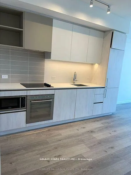 Photo 1 of Unit 5008, 7890 Jane Street, Vaughan, Concord — HOMEH