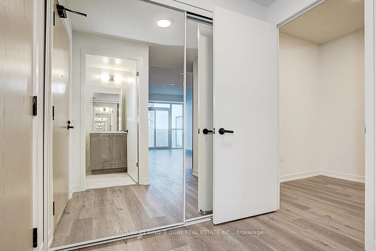 Photo 12 of Unit 1901, 225 Commerce Street, Vaughan, Vaughan Corporate Centre — HOMEH