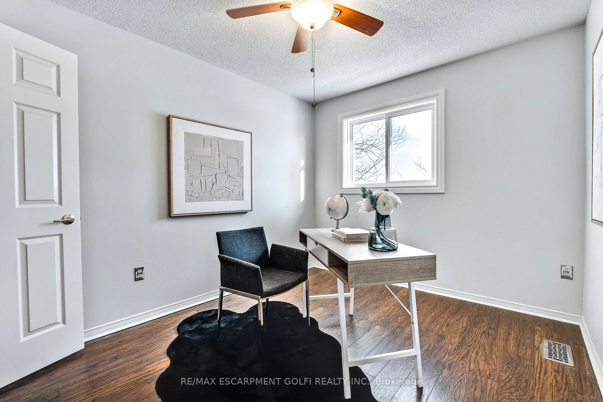 Photo 17 of Unit 31, 800 Paramount Drive, Hamilton, Stoney Creek — HOMEH