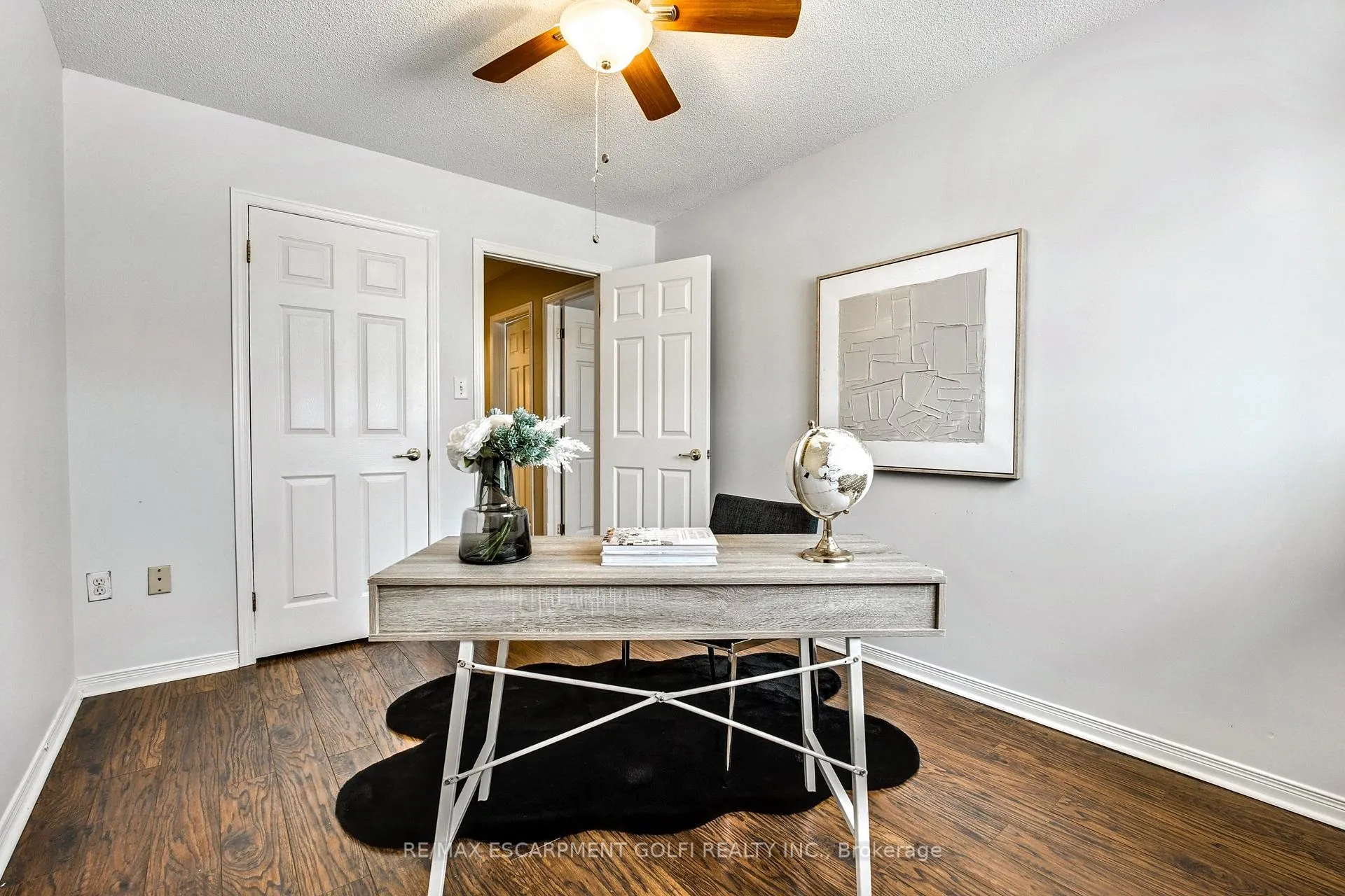 Photo 18 of Unit 31, 800 Paramount Drive, Hamilton, Stoney Creek — HOMEH