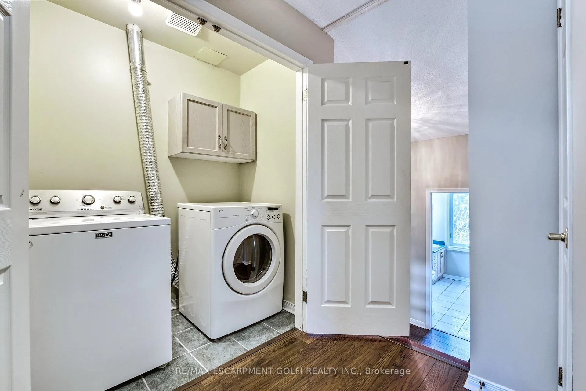 Photo 25 of Unit 31, 800 Paramount Drive, Hamilton, Stoney Creek — HOMEH