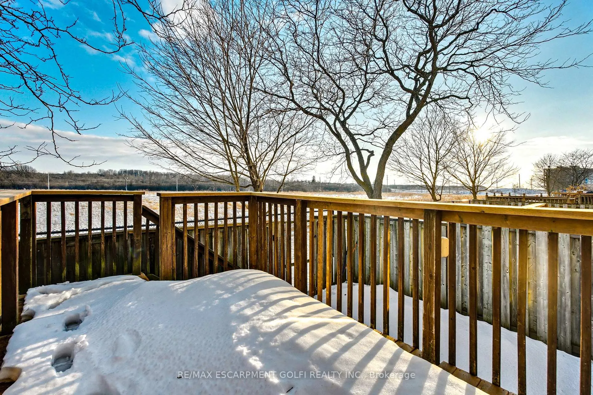 Photo 32 of Unit 31, 800 Paramount Drive, Hamilton, Stoney Creek — HOMEH