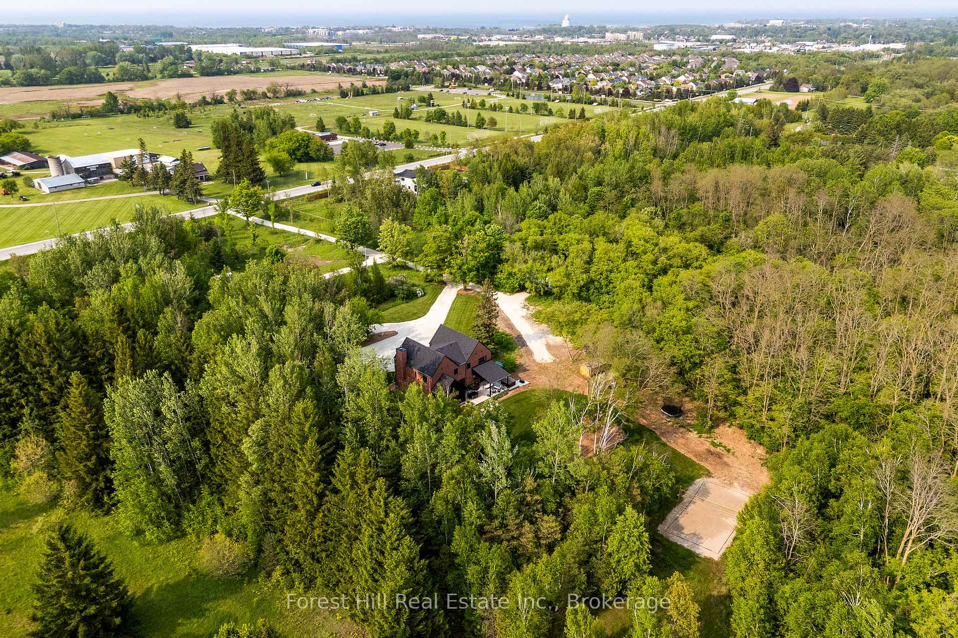 Photo 39 of 854 Sixth Street, Clearview, Rural Clearview — HOMEH