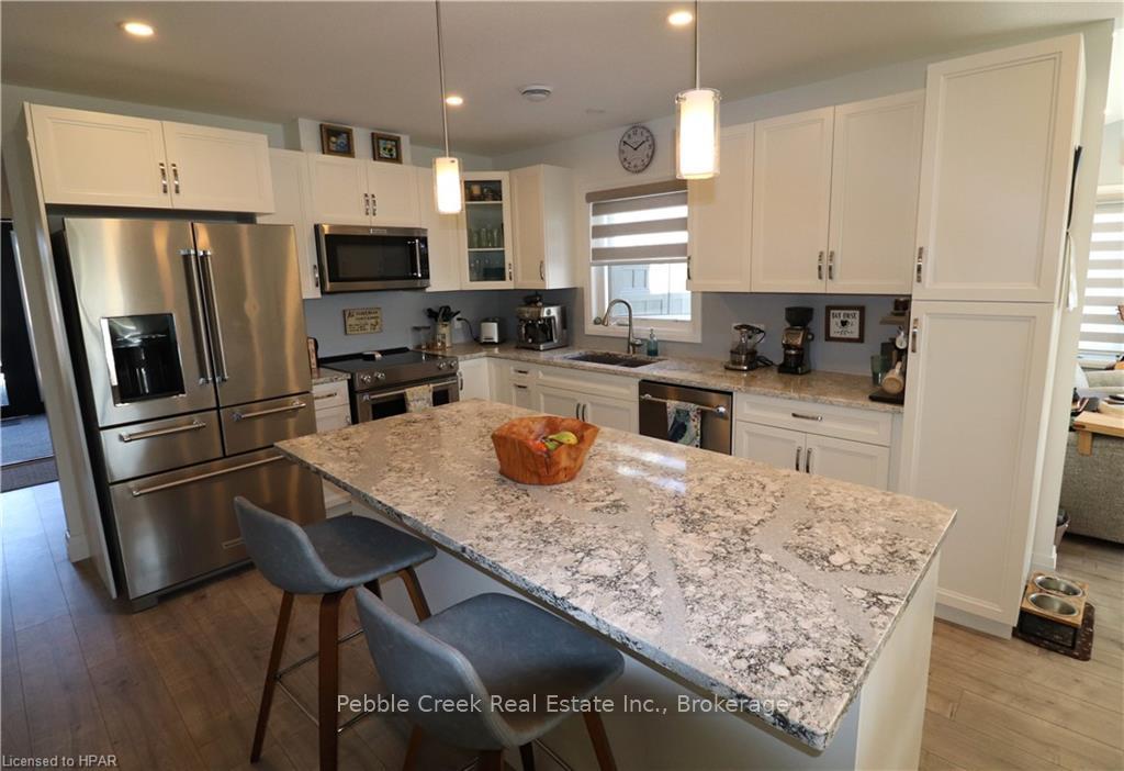 Photo 9 of 159 Lake Breeze Drive, Cramahe, Colborne — HOMEH