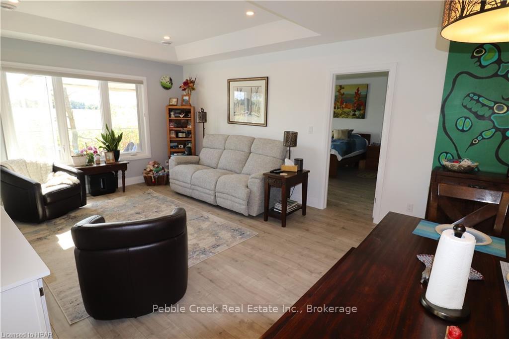 Photo 14 of 159 Lake Breeze Drive, Cramahe, Colborne — HOMEH