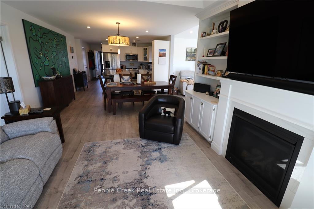 Photo 15 of 159 Lake Breeze Drive, Cramahe, Colborne — HOMEH