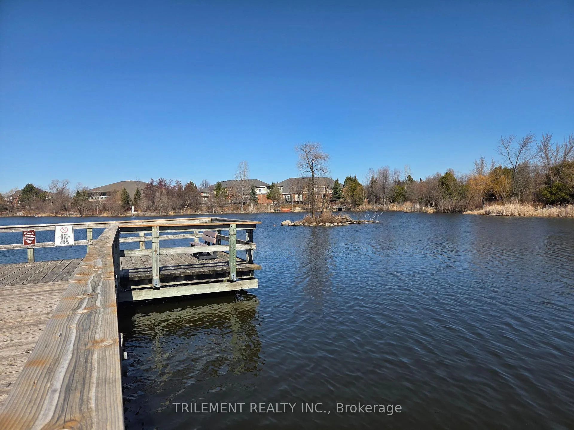 Photo 12 of 72 Louisbourg Way, Markham, Greensborough — HOMEH