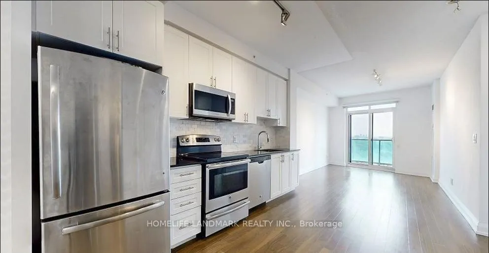 Photo 2 of Unit 827, 7161 Yonge St Street, Markham, Grandview — HOMEH