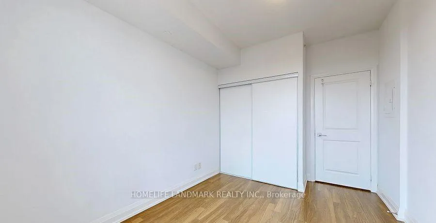 Photo 8 of Unit 827, 7161 Yonge St Street, Markham, Grandview — HOMEH