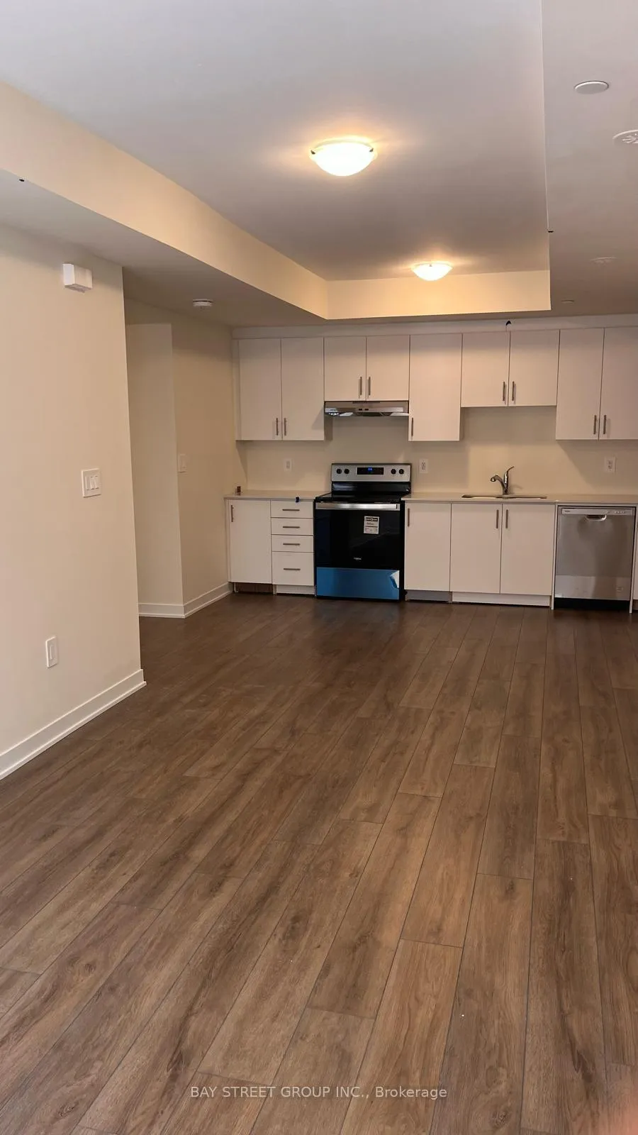 Photo 2 of Unit #212, 755 Omega Drive, Pickering, Woodlands — HOMEH