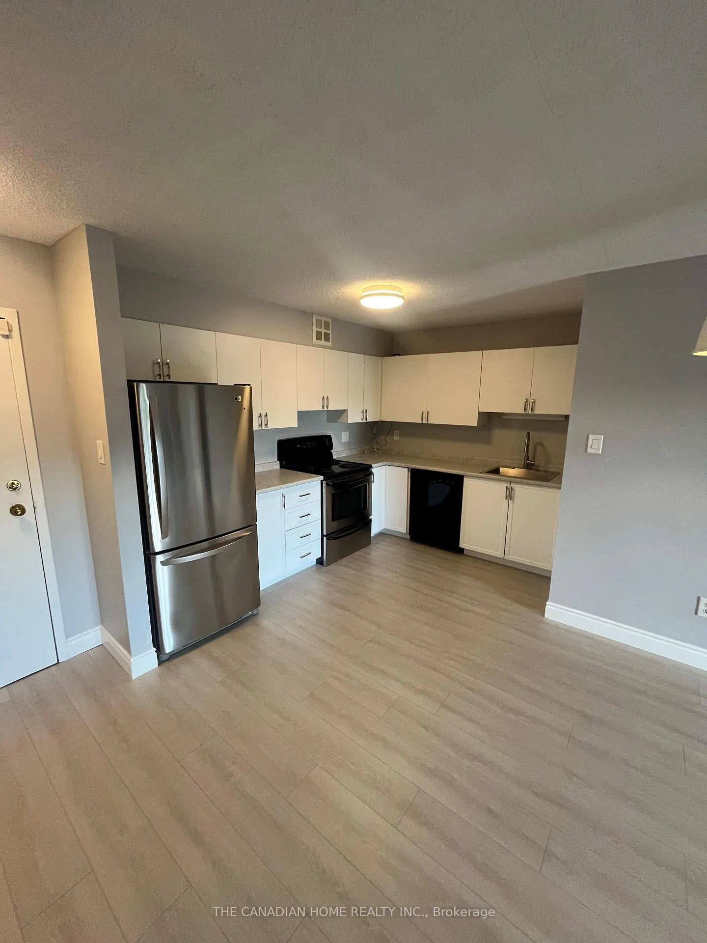 Front of Unit 412, 15 Hofstetter Avenue