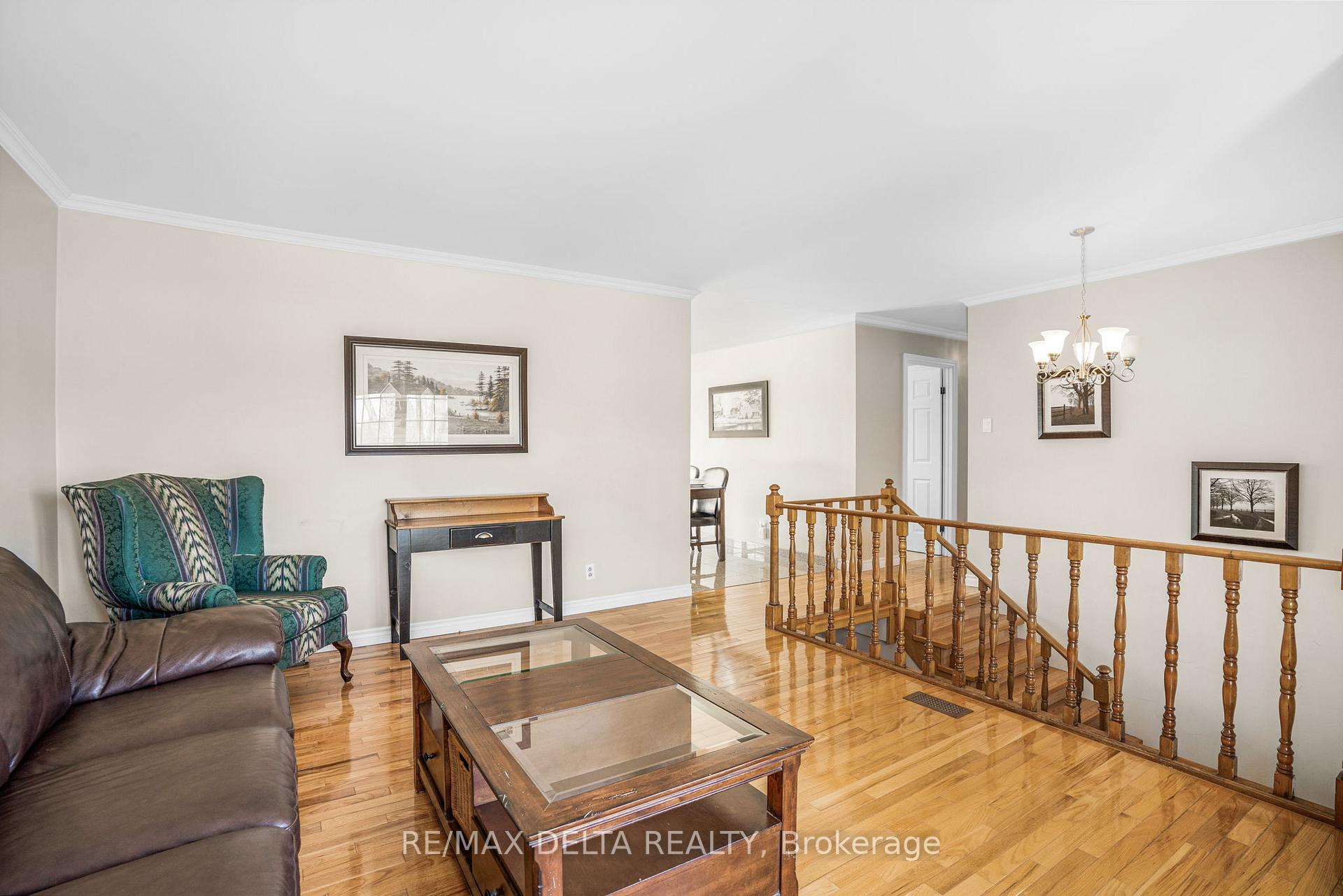 Photo 6 of 161 Home Avenue, Champlain, Vankleek Hill — HOMEH