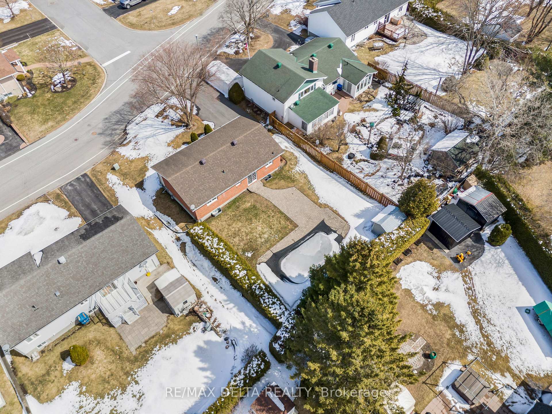 Photo 34 of 161 Home Avenue, Champlain, Vankleek Hill — HOMEH