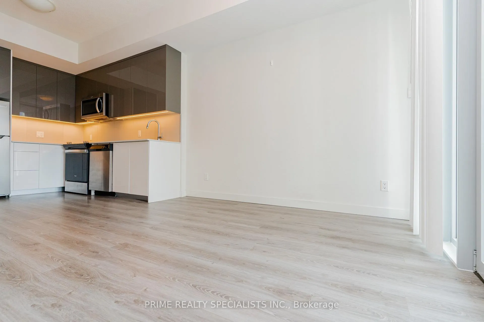 Photo 14 of Unit 3010, 60 Frederick Street, Kitchener, City Commercial Core — HOMEH