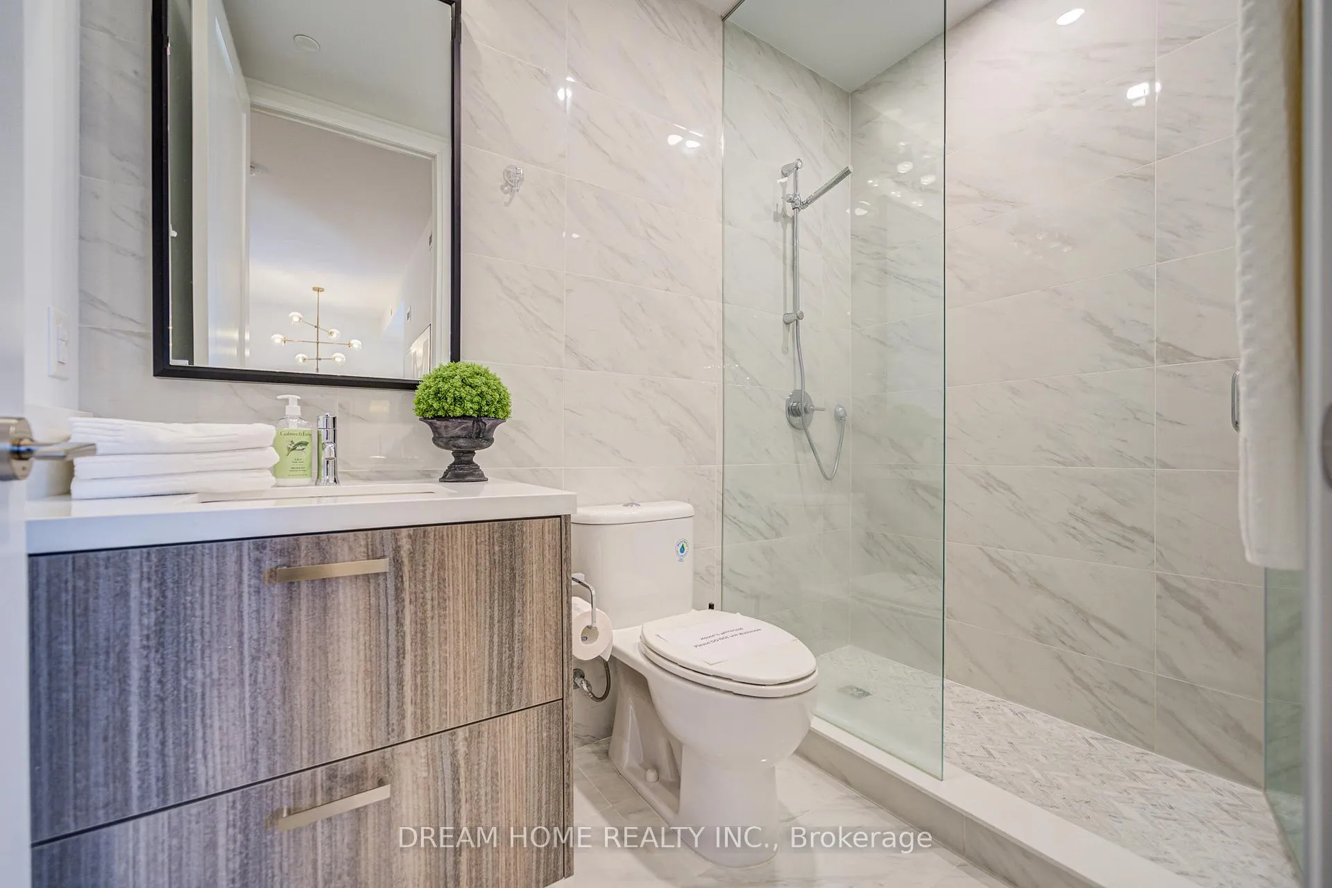 Photo 10 of Unit PH29, 280 Howland Avenue, Toronto, The Annex — HOMEH