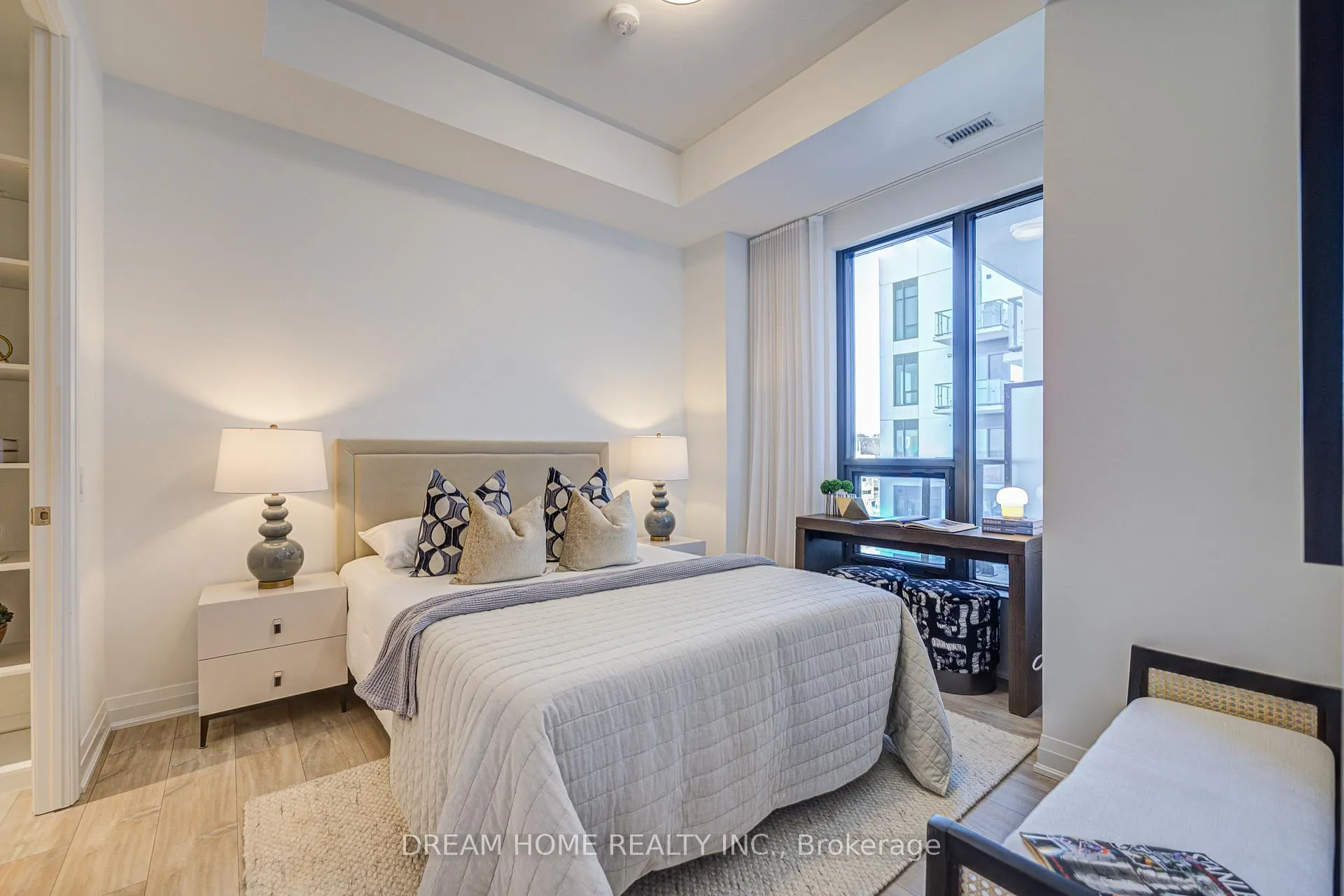 Photo 11 of Unit PH29, 280 Howland Avenue, Toronto, The Annex — HOMEH