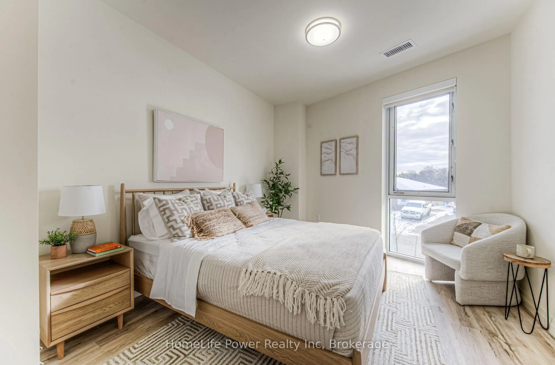 Photo 9 of Unit G4, 301 Westmount Road, Kitchener — HOMEH