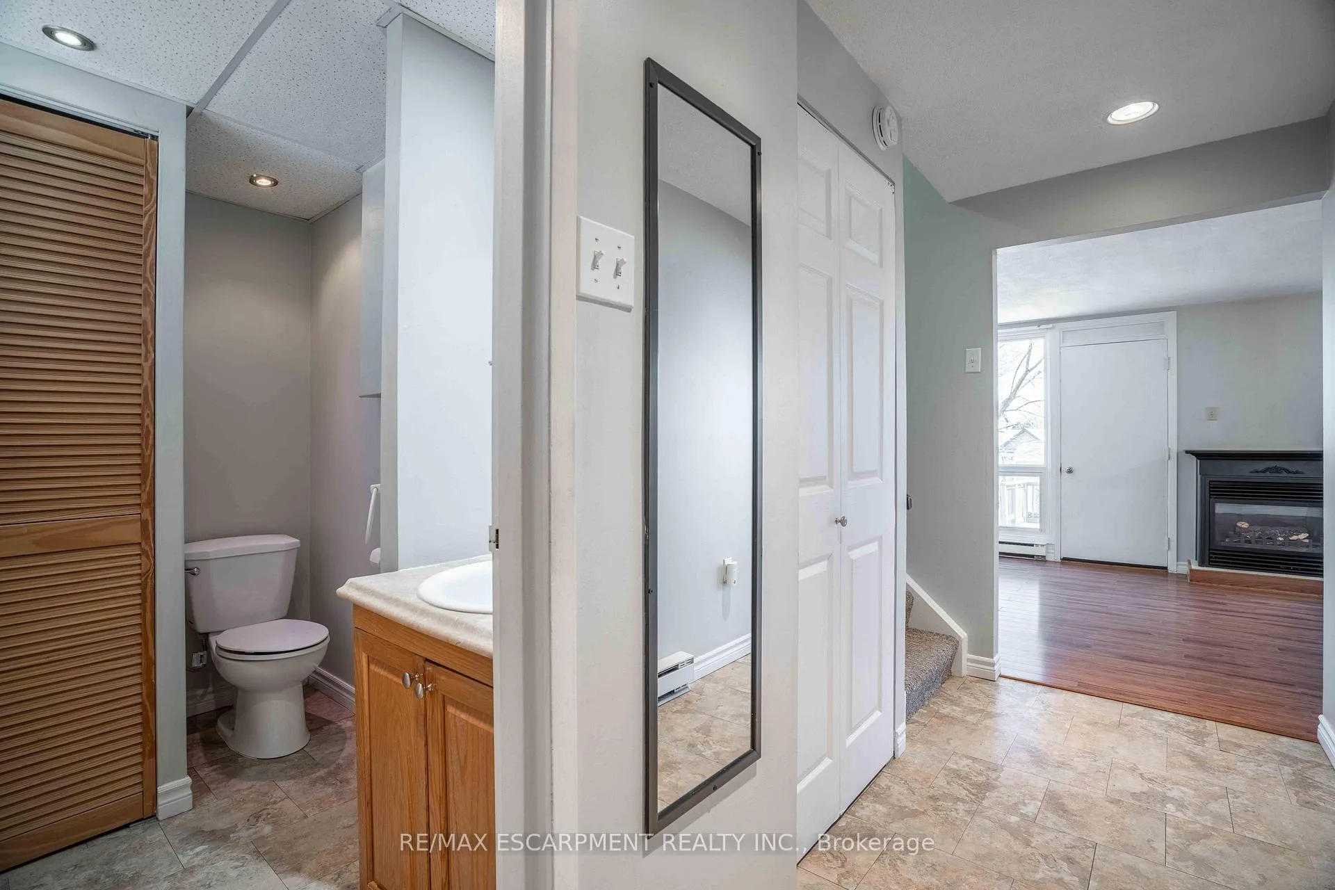 Photo 4 of Unit A10, 25 Britten Close, Hamilton, Rolston — HOMEH