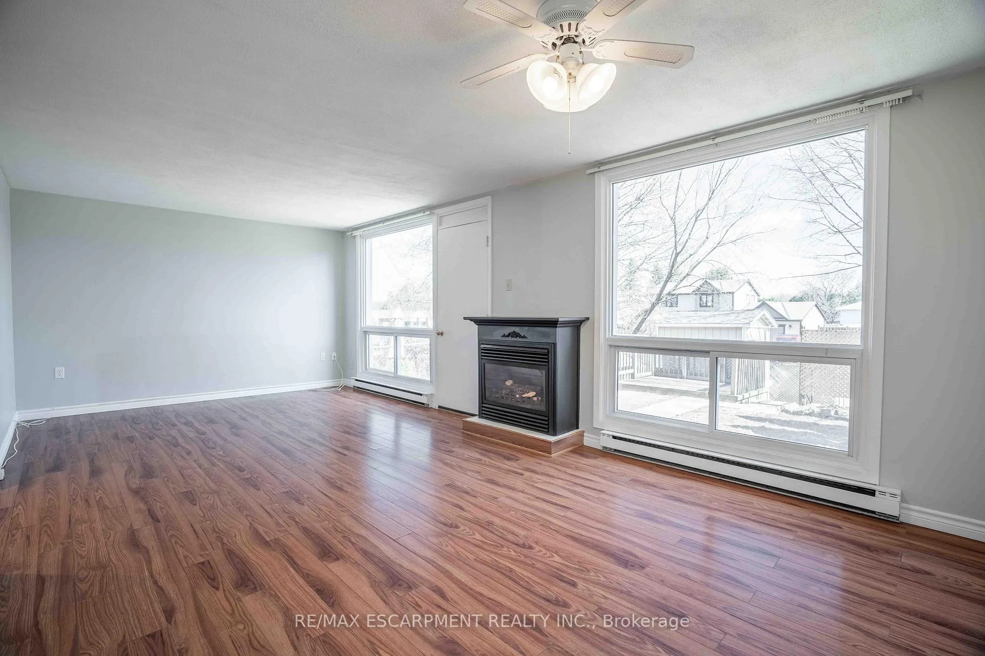 Photo 9 of Unit A10, 25 Britten Close, Hamilton, Rolston — HOMEH