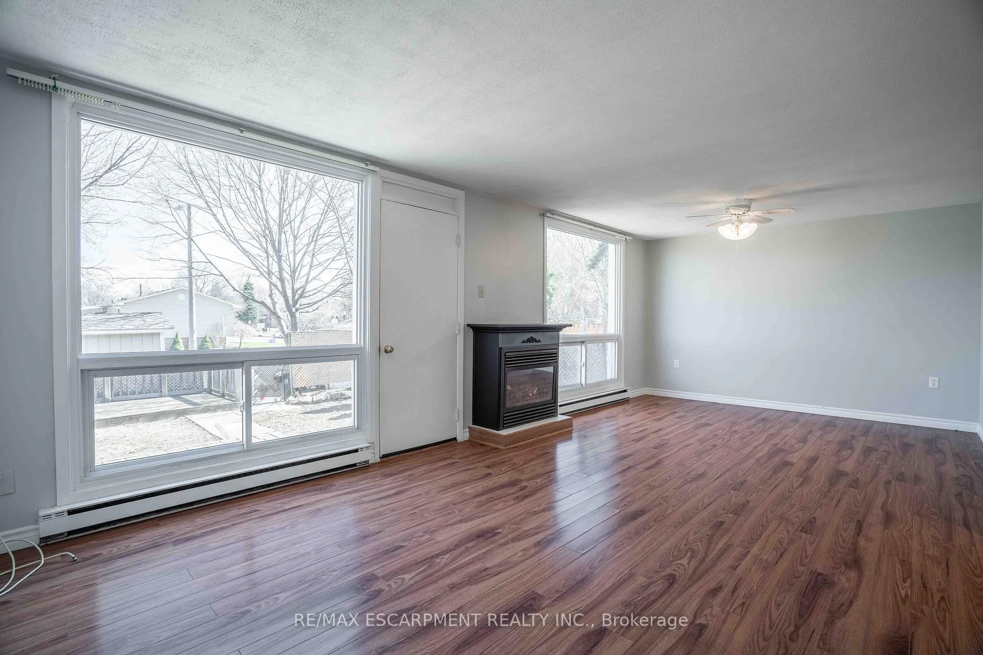 Photo 10 of Unit A10, 25 Britten Close, Hamilton, Rolston — HOMEH