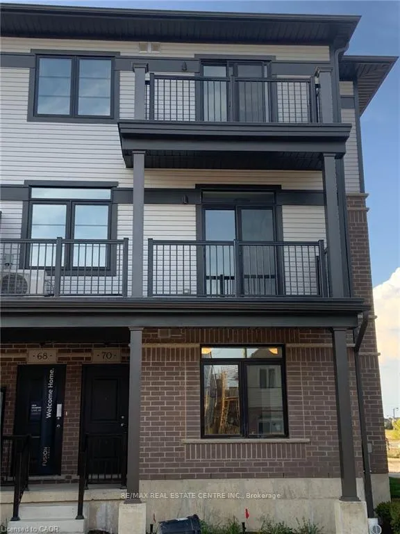 Photo 3 of 70 Wheat Lane, Kitchener — HOMEH