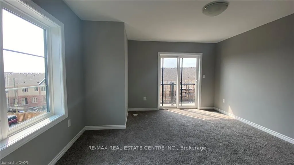 Photo 12 of 70 Wheat Lane, Kitchener — HOMEH