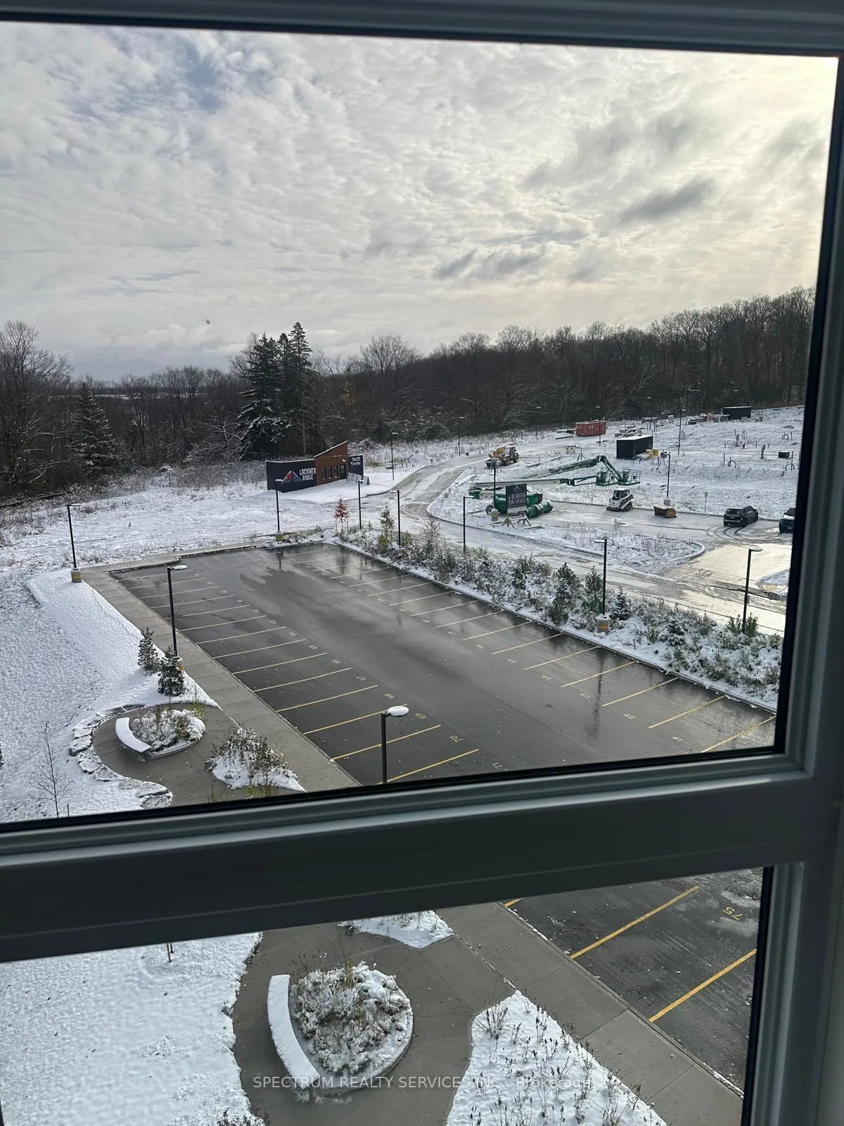 Photo 5 of Unit 518, 1100 Lackner Place, Kitchener — HOMEH