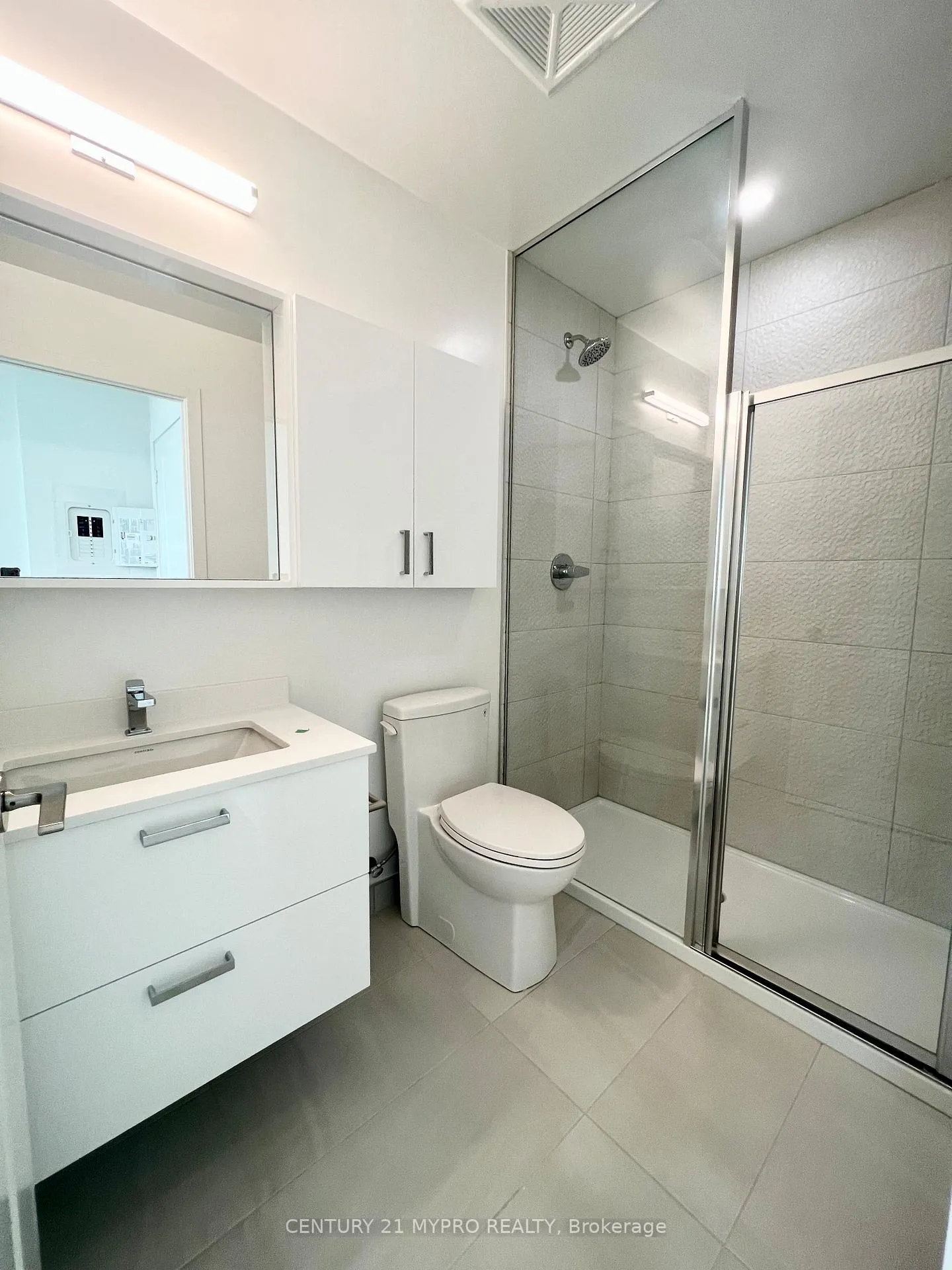 Photo 18 of Unit 804, 30 Upper Mall Way, Vaughan, Brownridge — HOMEH