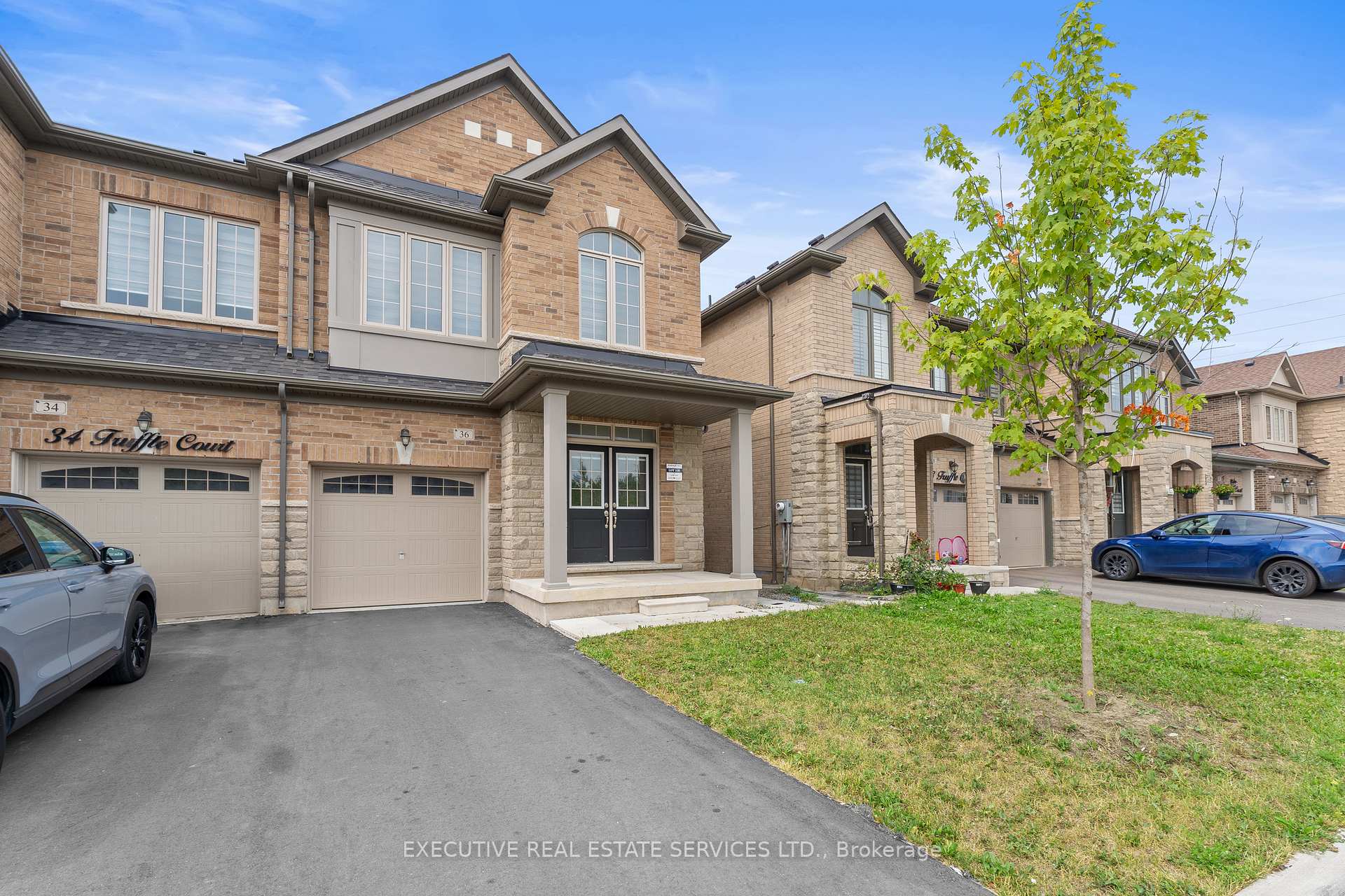 Photo 6 of 36 Truffle Court, Brampton, Northwest Brampton — HOMEH