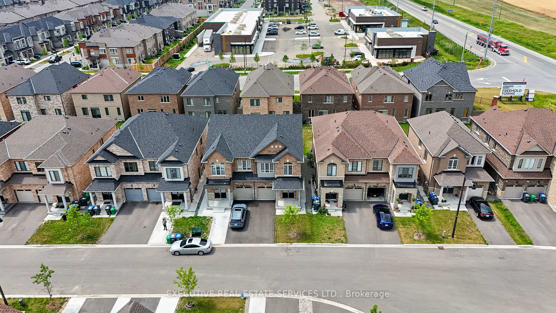 Photo 2 of 36 Truffle Court, Brampton, Northwest Brampton — HOMEH
