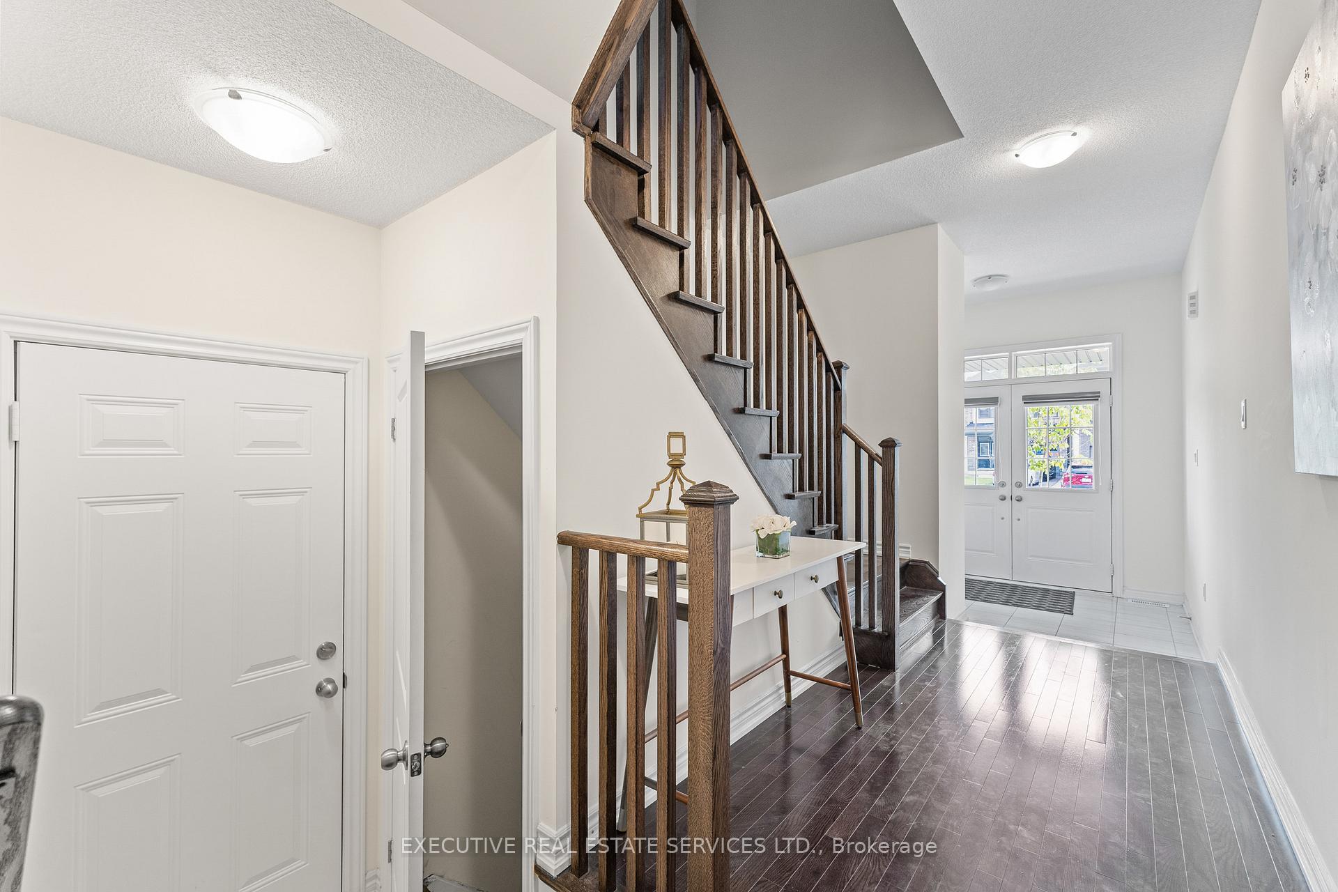 Photo 29 of 36 Truffle Court, Brampton, Northwest Brampton — HOMEH