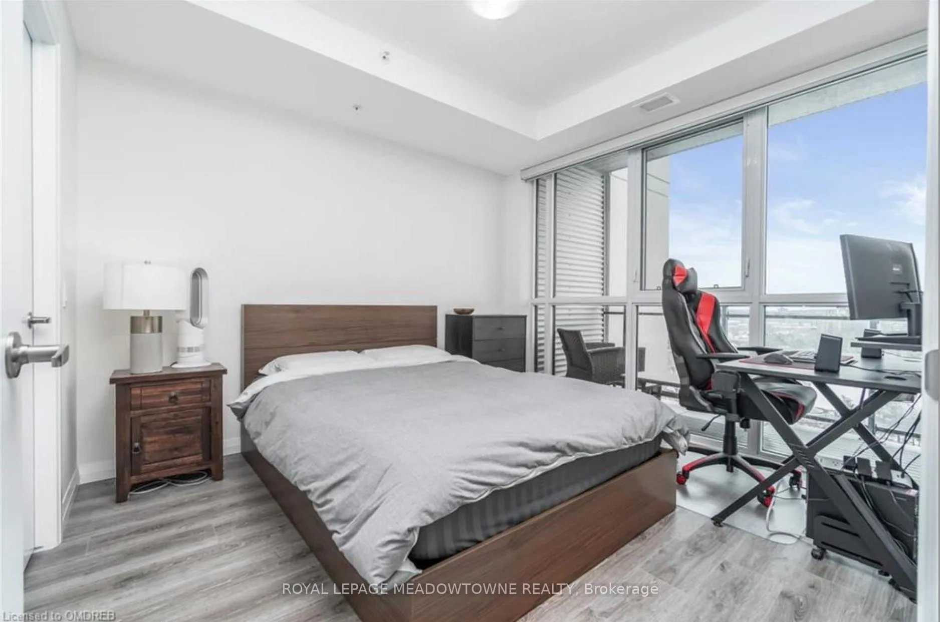 Photo 18 of Unit 1206, 60 Charles Street W, Kitchener, City Commercial Core — HOMEH