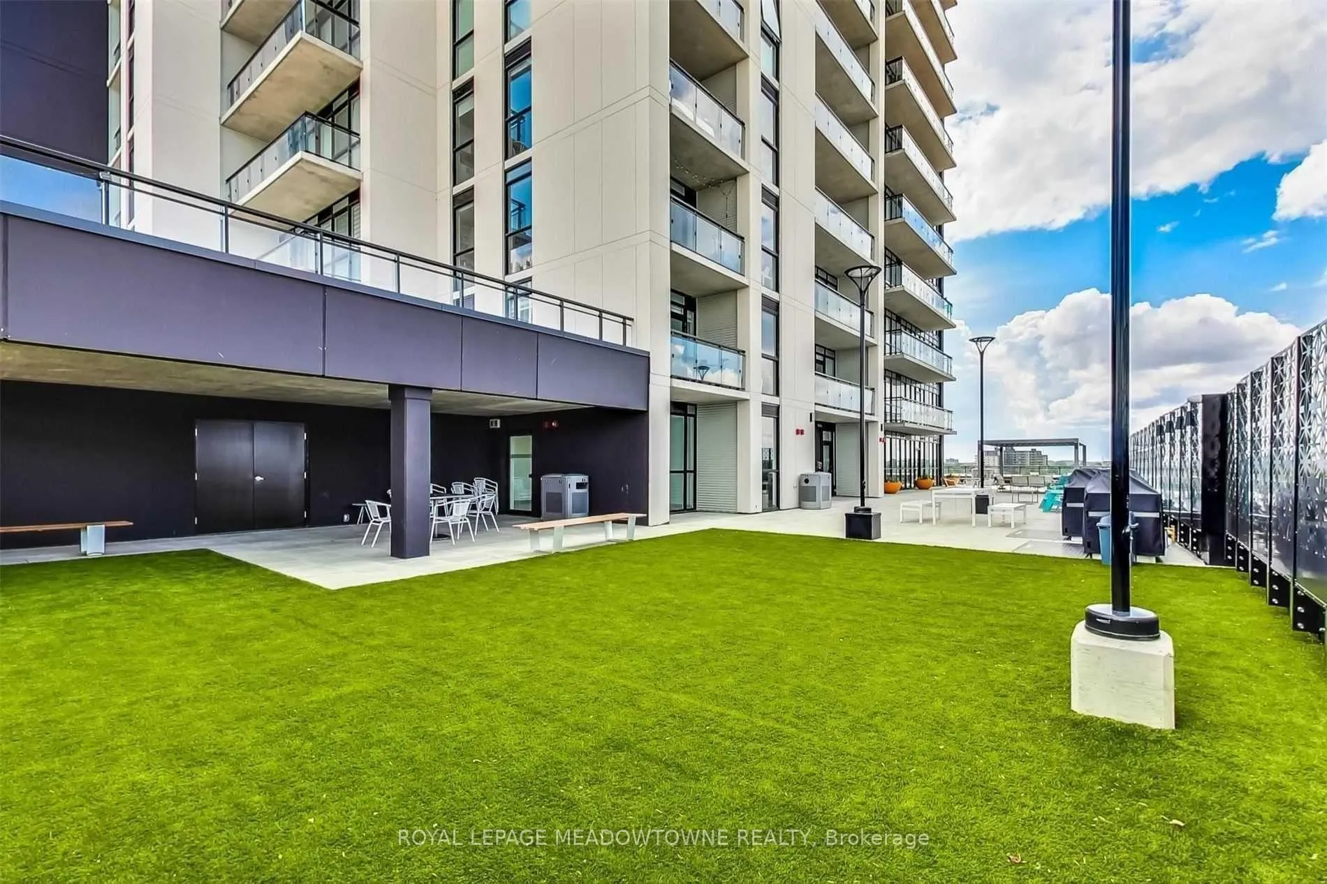 Photo 25 of Unit 1206, 60 Charles Street W, Kitchener, City Commercial Core — HOMEH