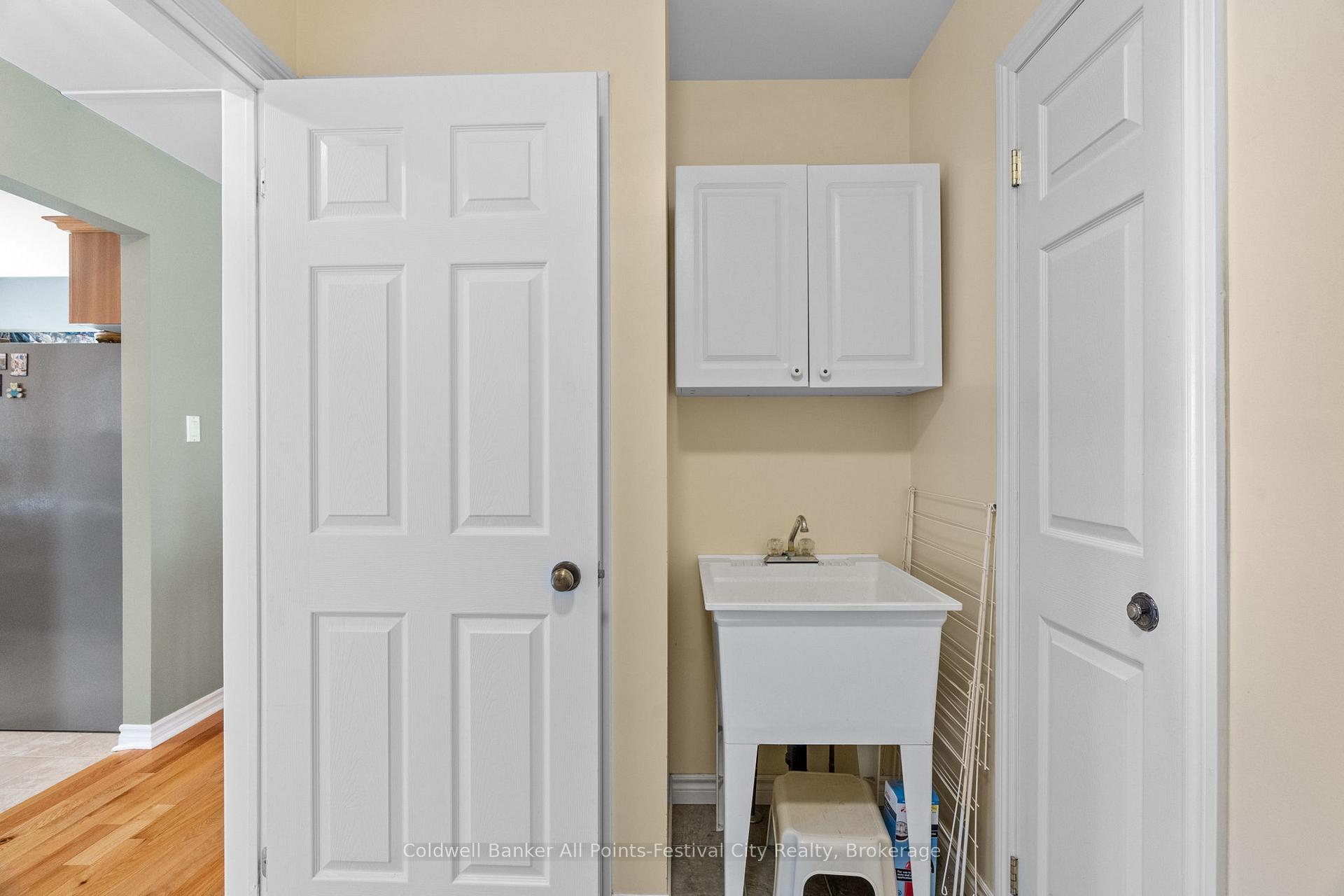 Photo 25 of 52 Napier Street, Goderich, Goderich (Town) — HOMEH