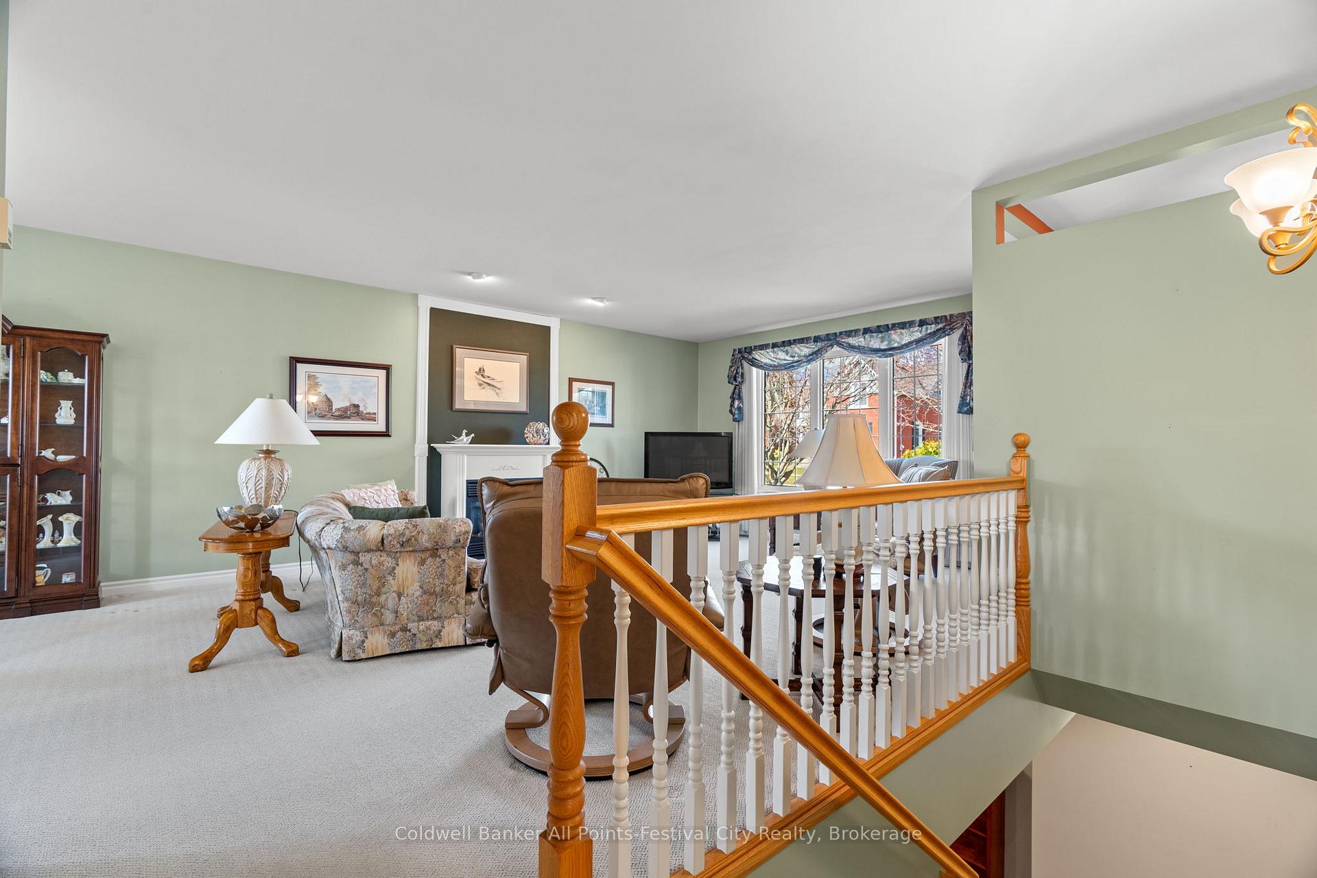 Photo 31 of 52 Napier Street, Goderich, Goderich (Town) — HOMEH
