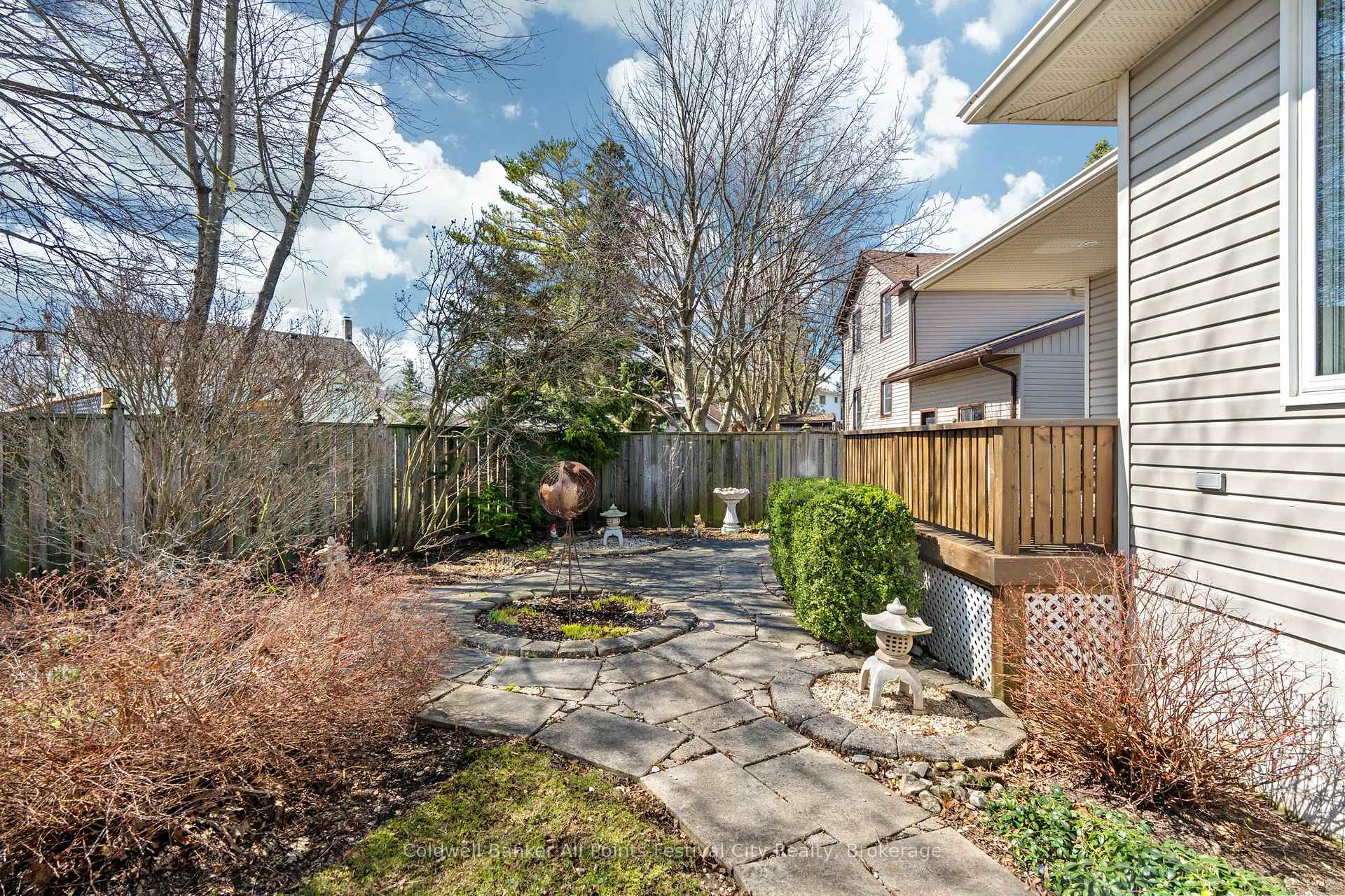 Photo 41 of 52 Napier Street, Goderich, Goderich (Town) — HOMEH