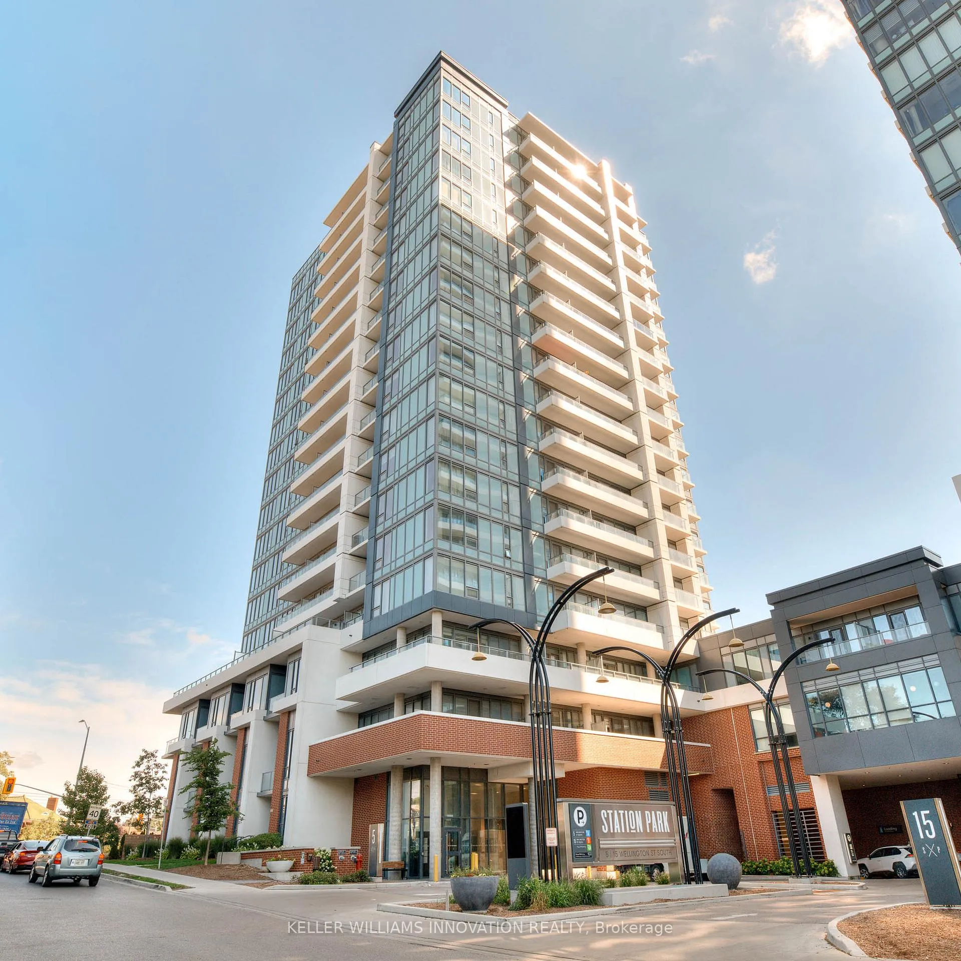 Photo 1 of Unit 1012, 5 Wellington Street S, Kitchener — HOMEH