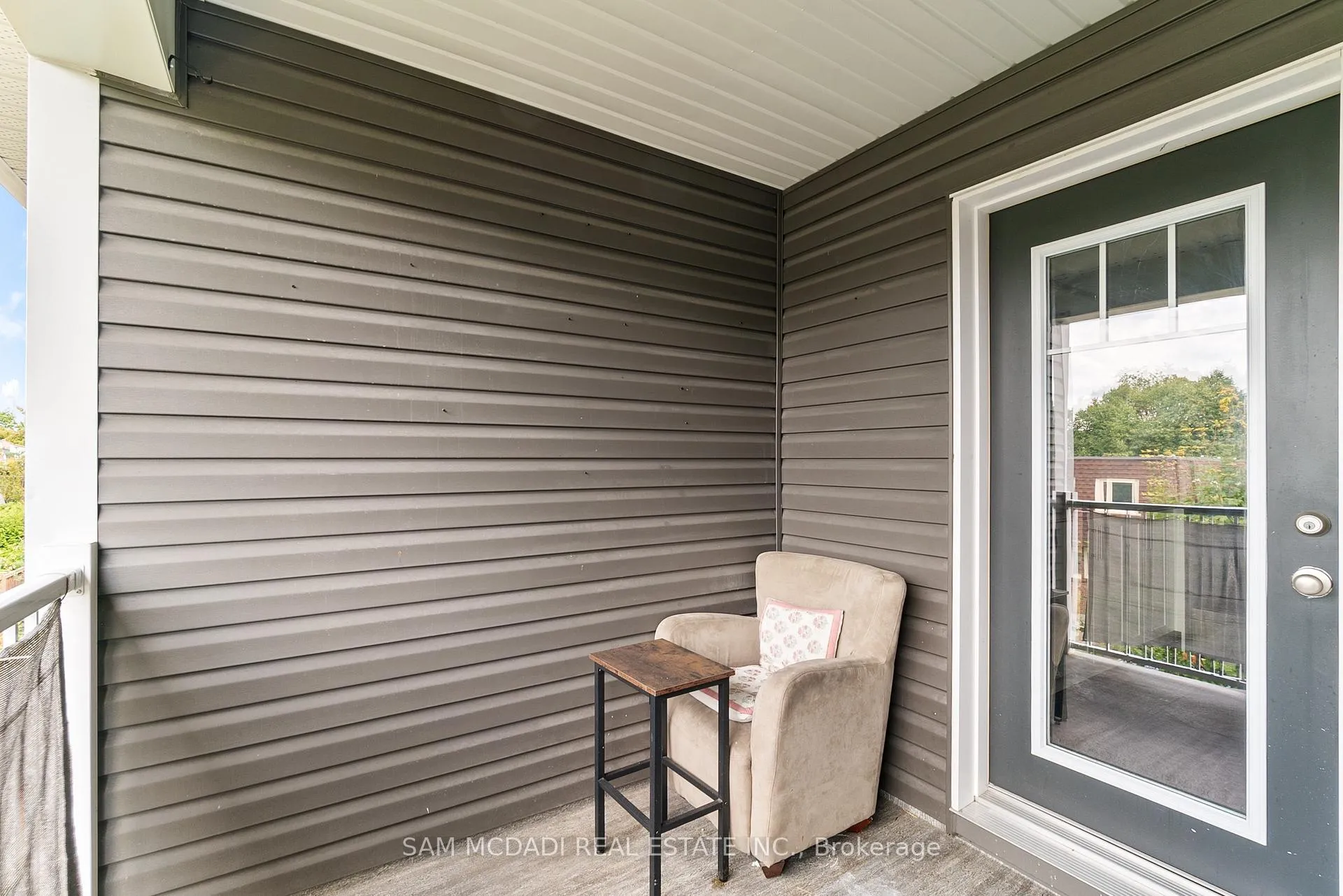 Photo 15 of Unit D8, 24 Morrison Road, Kitchener — HOMEH